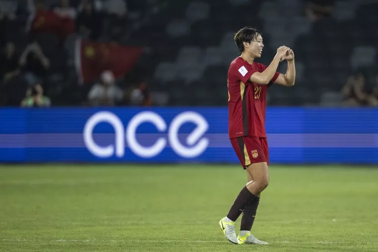 科尔专访复盘中澳战 称邵子钦为未来之星 科尔专访复盘中澳战 称邵子钦为未来之星