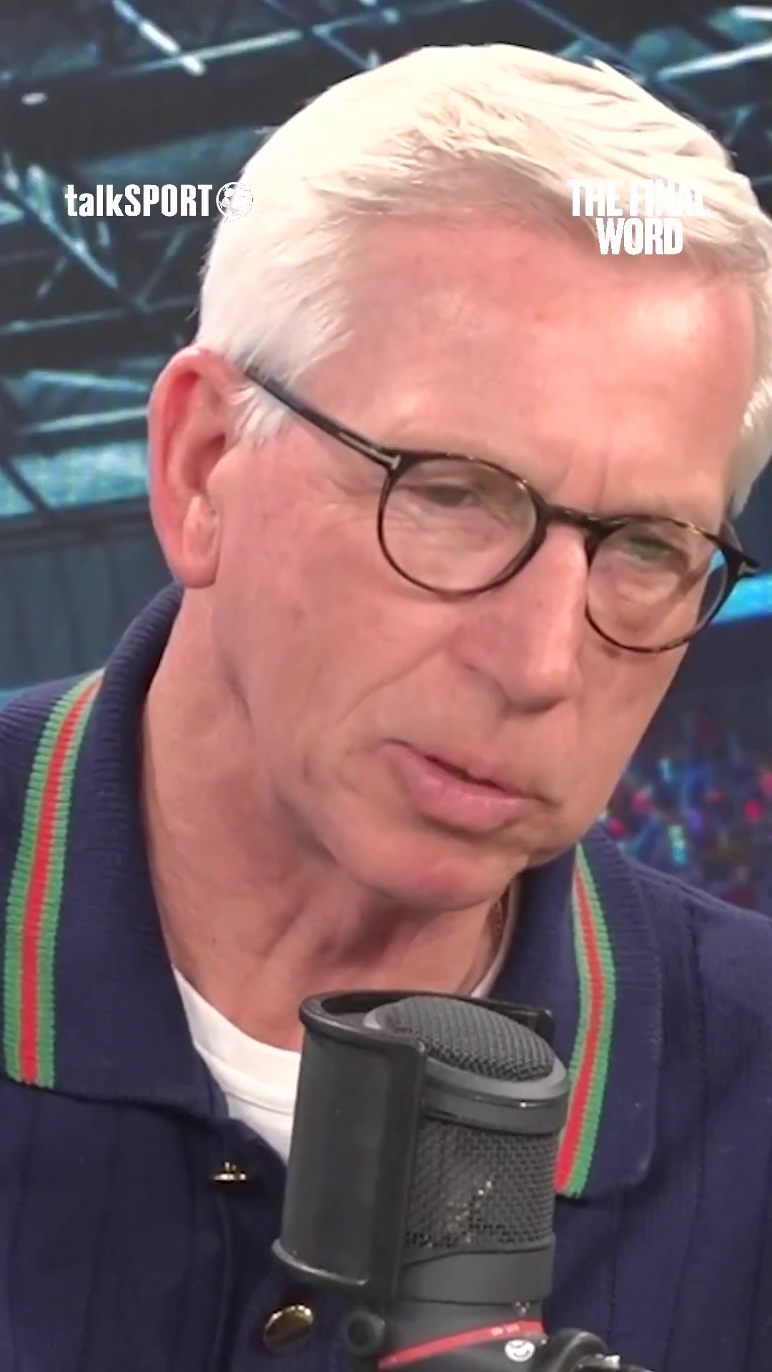 帕杜炮轰谢尔基决赛颠球：职业赛场侮辱性行为 瓜帅必会纠正