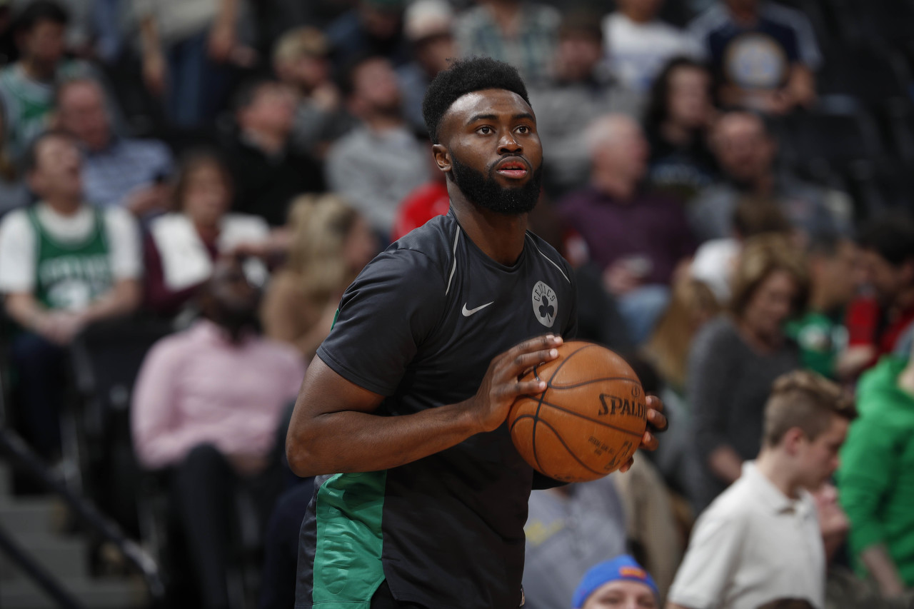 布朗自曝19年险离队 麦迪休城夜谈改变生涯轨迹 布朗自曝19年险离队 麦迪休城夜谈改变生涯轨迹