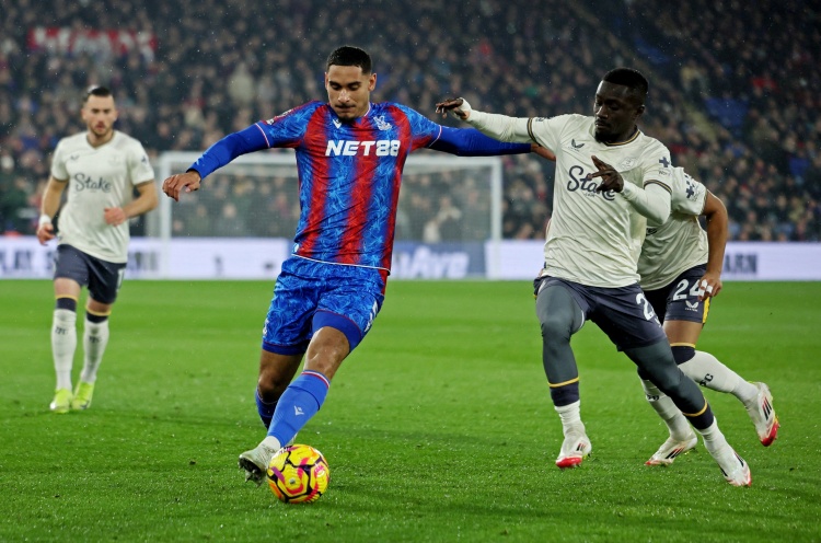 拉克鲁瓦首入法国队 直言英超淬炼是跳板 难忘足总杯夺冠告慰八旬老球迷 拉克鲁瓦首入法国队 直言英超淬炼是跳板 难忘足总杯夺冠告慰八旬老球迷