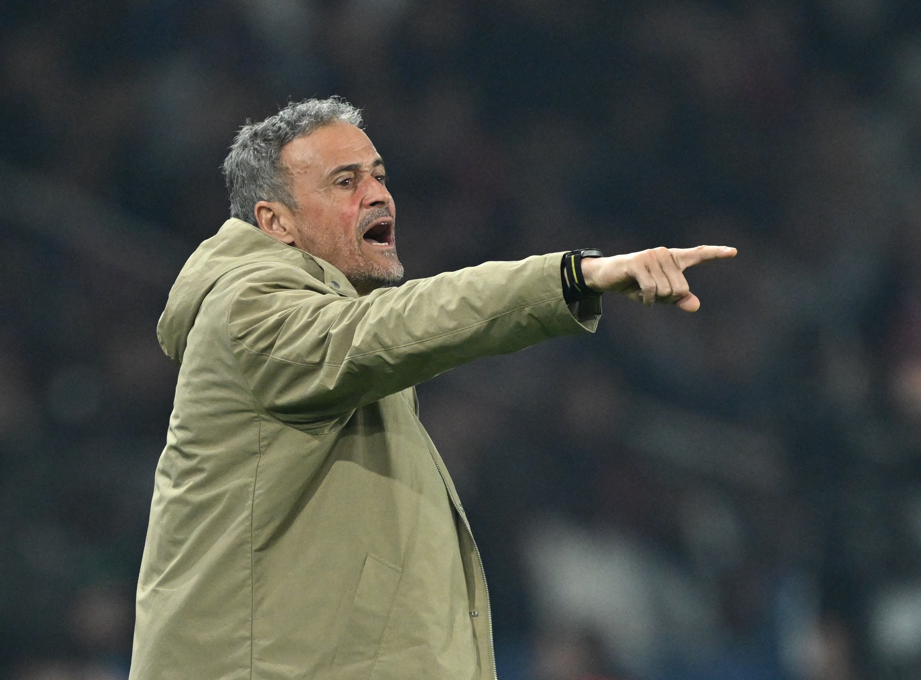 巴黎白堡为欧战申请联赛延期 法甲联盟周四审议 巴黎白堡为欧战申请联赛延期 法甲联盟周四审议