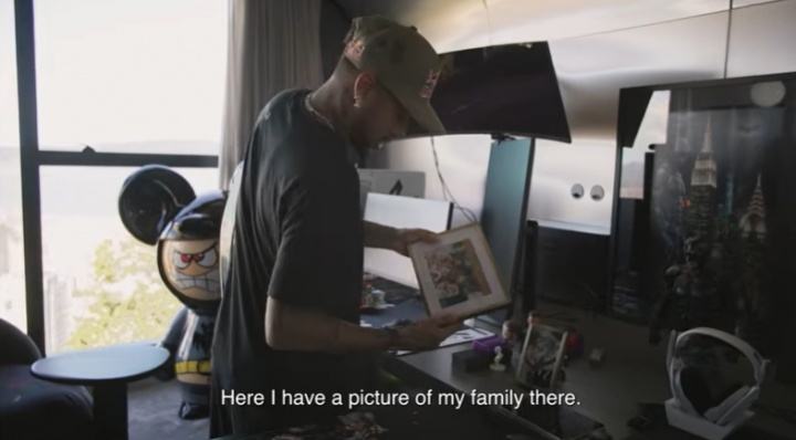 内马尔VLOG展示家庭生活 坦言父亲身份改变自我 内马尔VLOG展示家庭生活 坦言父亲身份改变自我