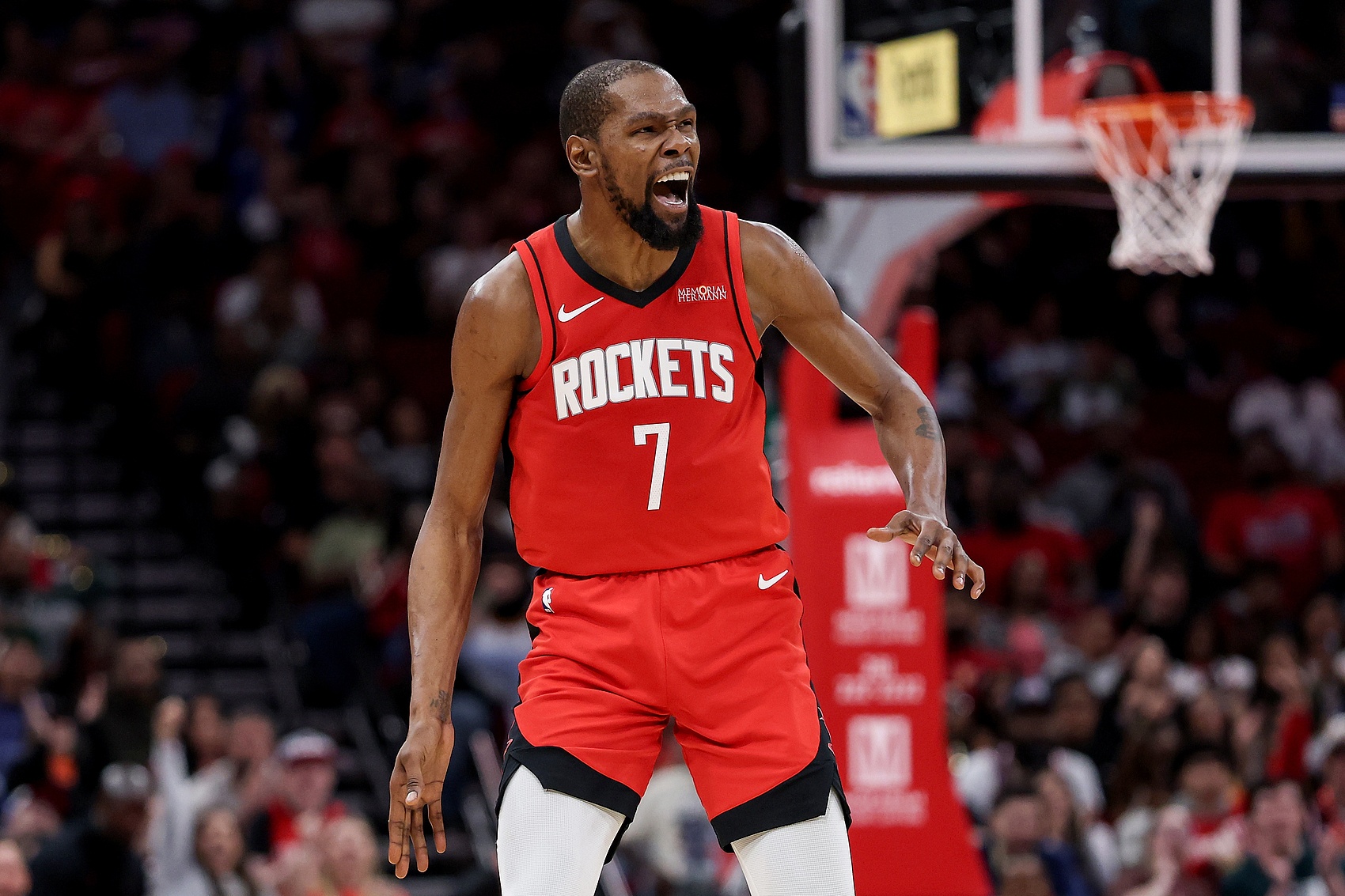 杜兰特点出三分时代赢球铁律 火箭公牛三分差8记成胜负分野