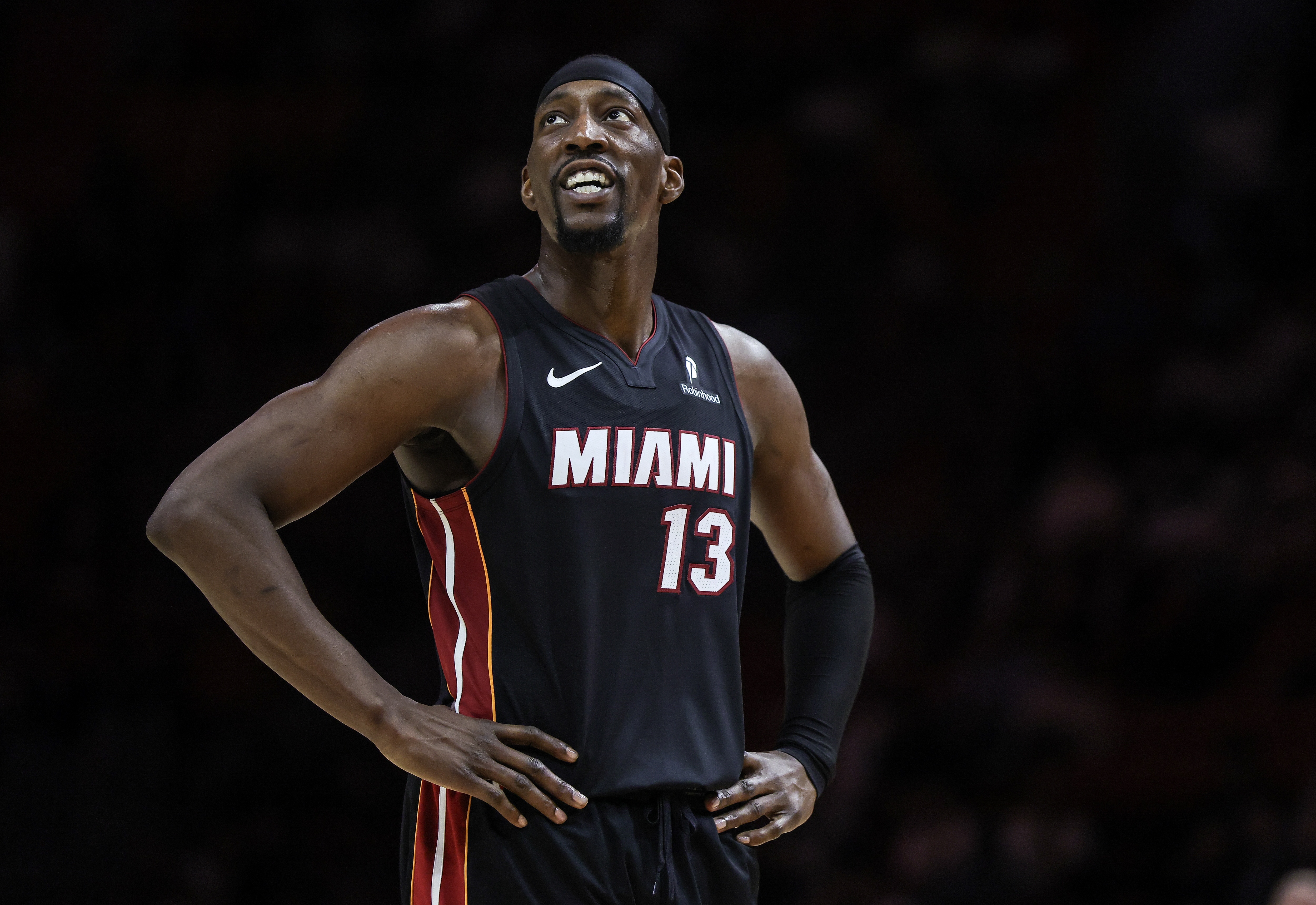 阿德巴约表态逃离附加赛区 热火五连败后赛程凶险 阿德巴约表态逃离附加赛区 热火五连败后赛程凶险