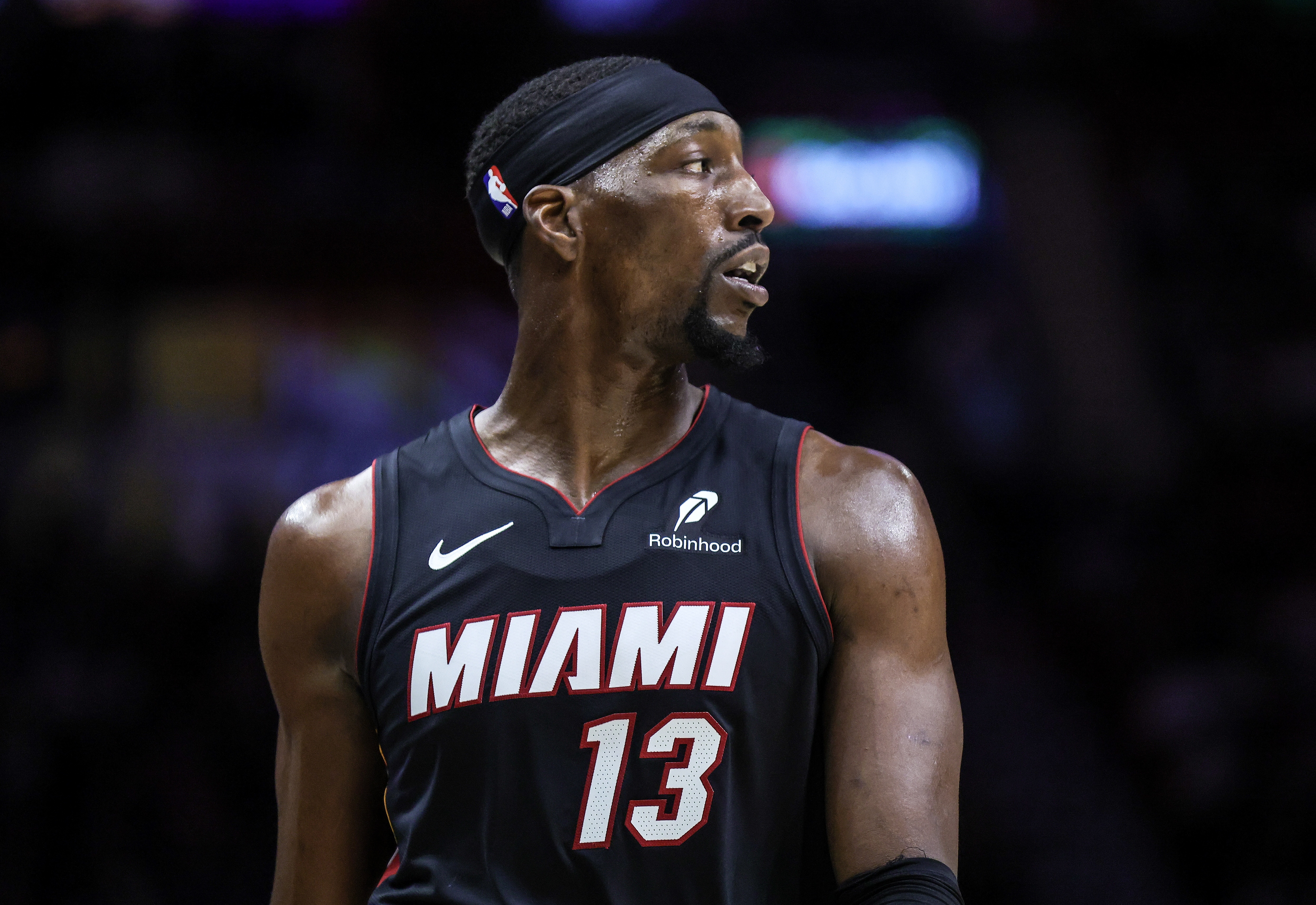 阿德巴约83分后遗症 热火惨败马刺吞五连败 阿德巴约83分后遗症 热火惨败马刺吞五连败