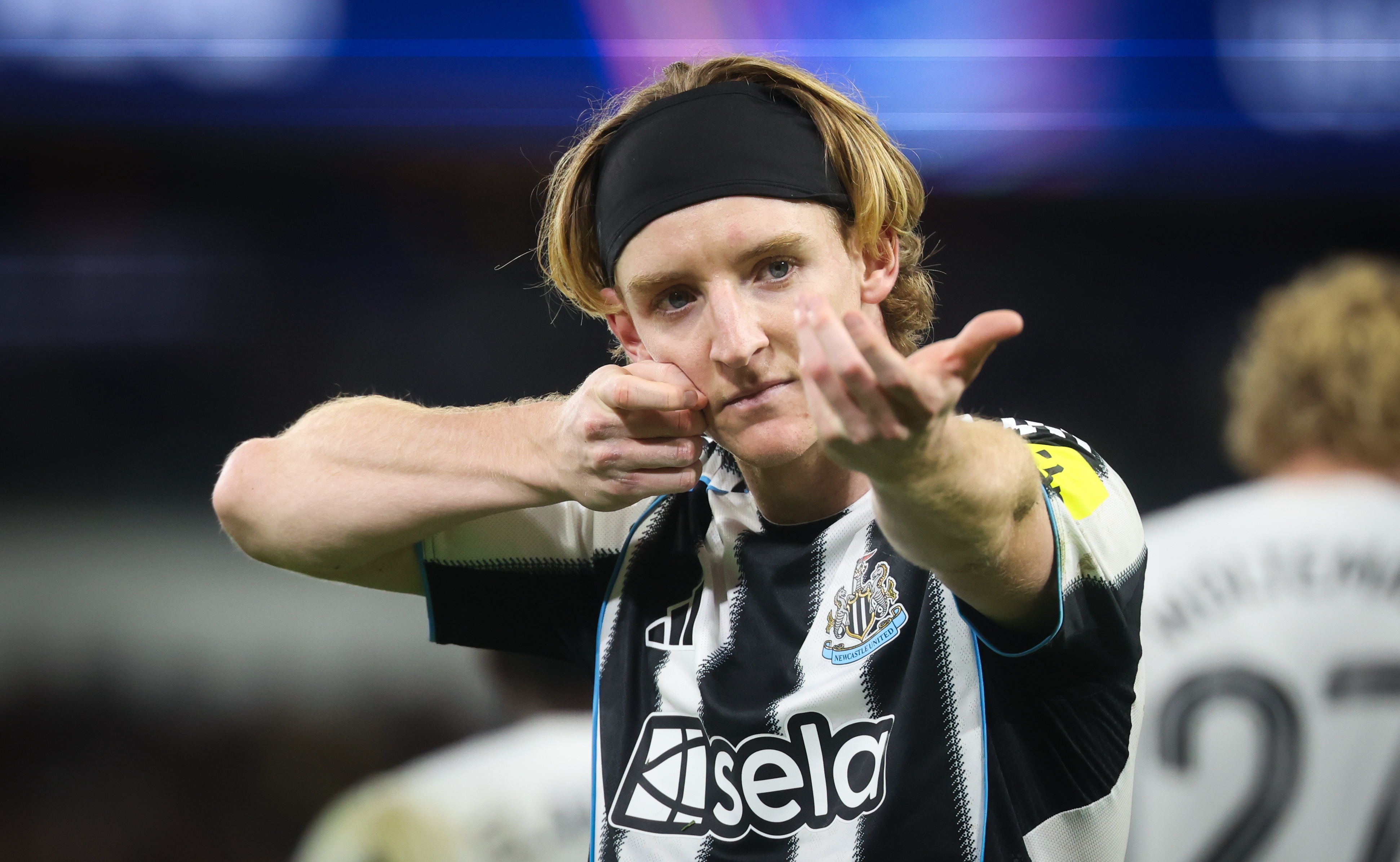 枪手夏窗锋线左路升级计划曝光 戈登伊尔迪兹迪奥曼德进入视野