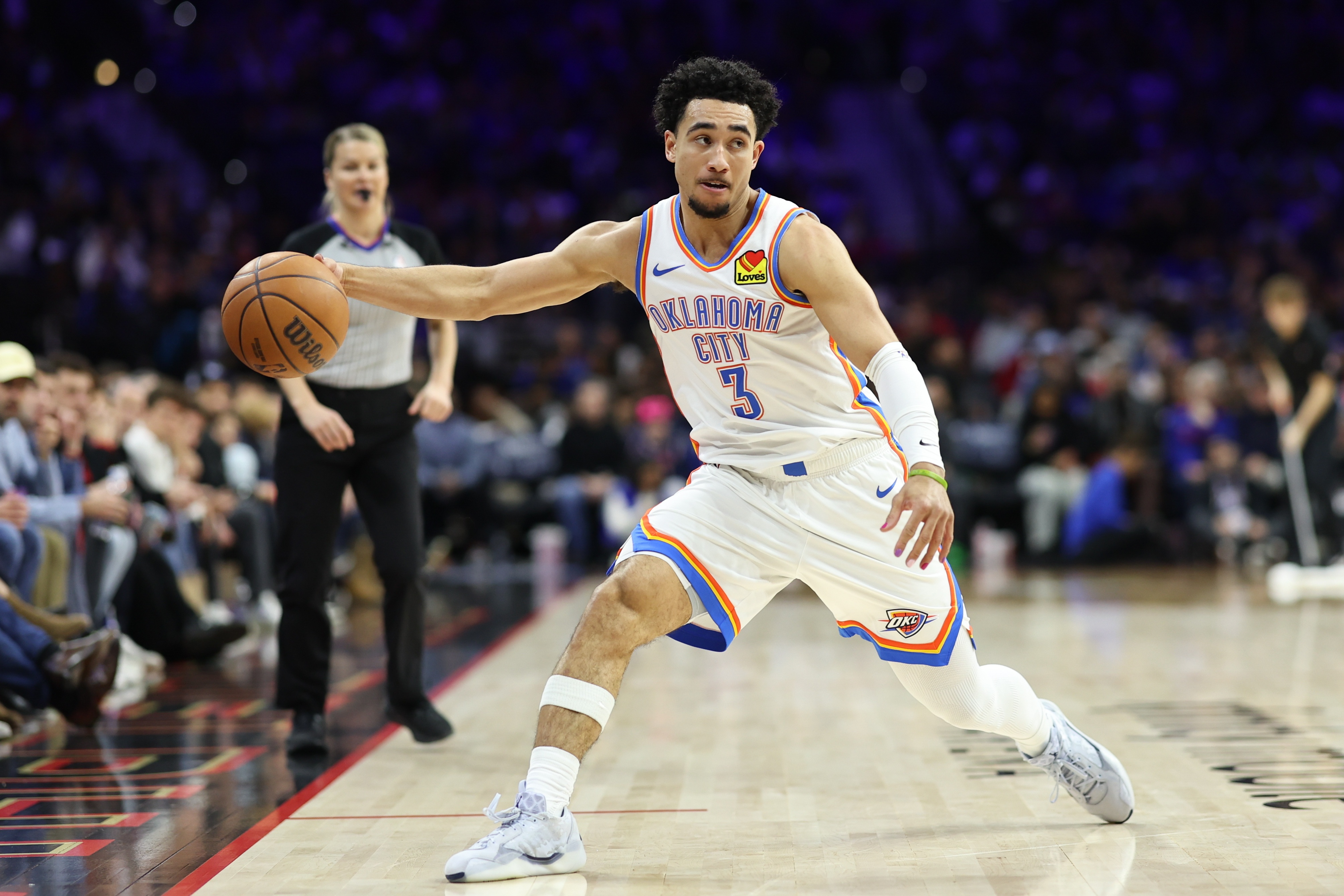 帕森斯质疑76人交易麦凯恩 称其与马克西埃奇库姆可组最强后场