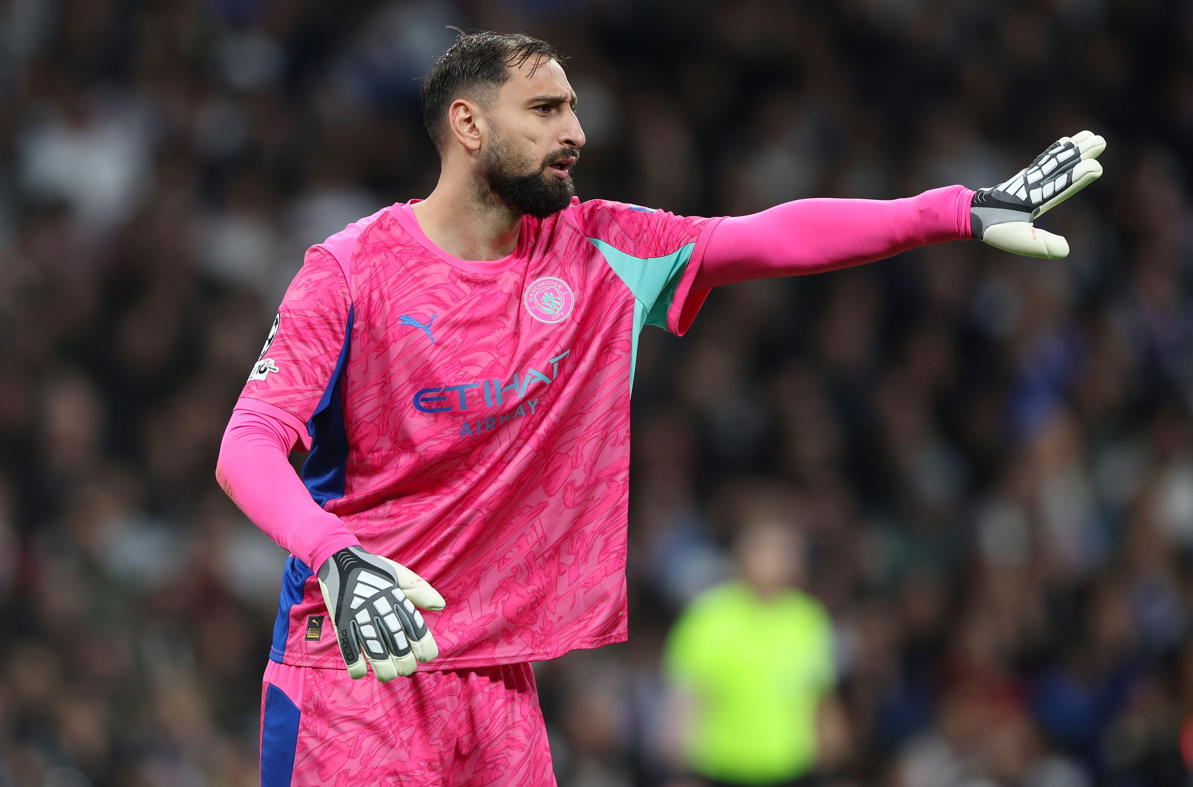 拉伊奥拉谈多纳鲁马世界杯前景 镇定是顶级门将首要特质