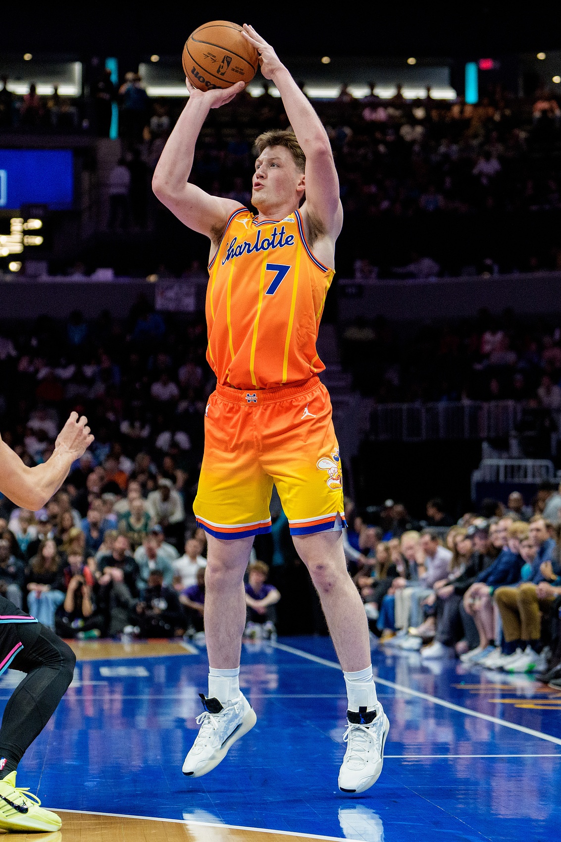 官方新秀榜克内克特稳居榜首 弗拉格埃奇库姆紧随 哈珀跃升第四 官方新秀榜克内克特稳居榜首 弗拉格埃奇库姆紧随 哈珀跃升第四