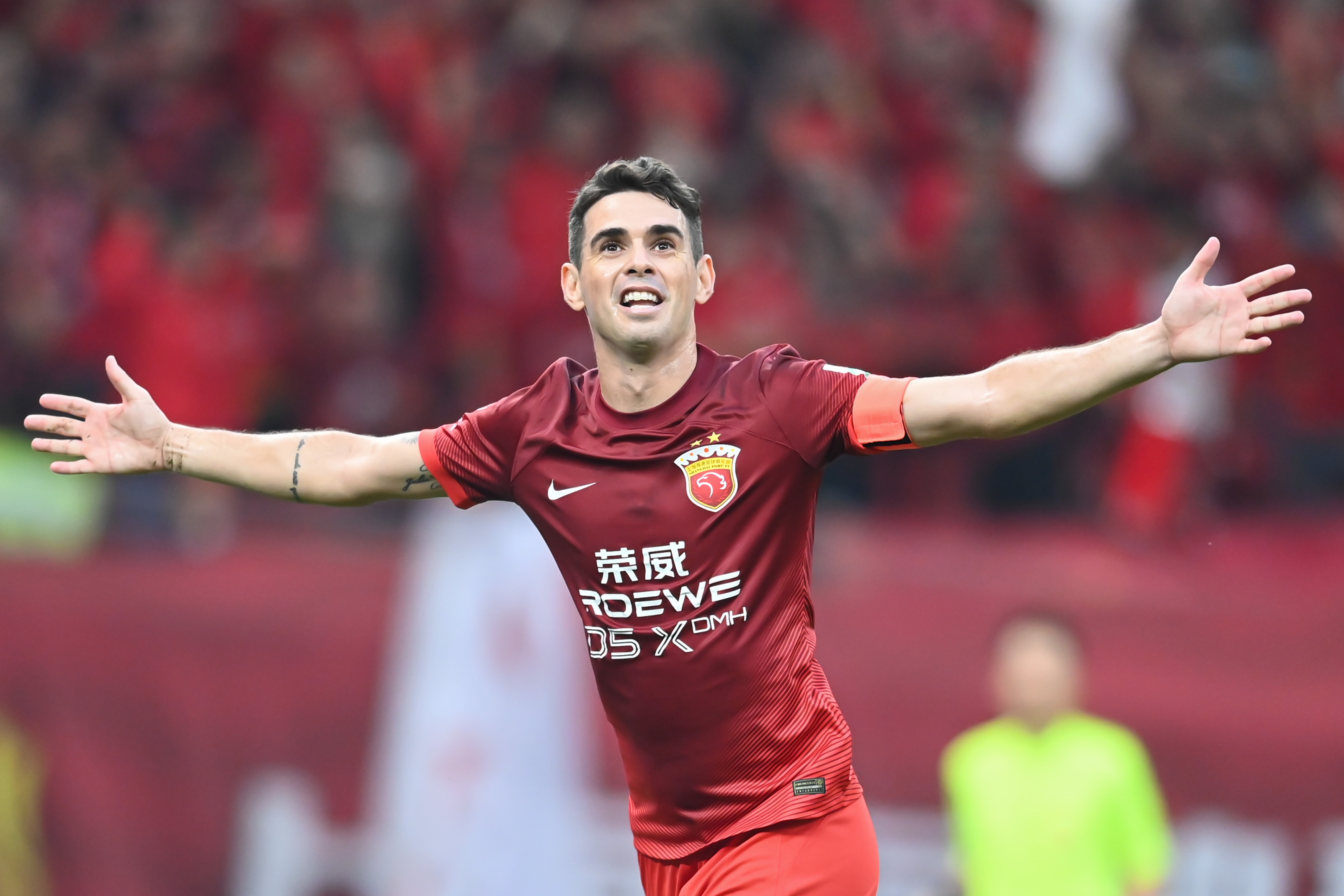 齐天羽评中超最强外援 胡尔克奥斯卡特谢拉埃里克在列