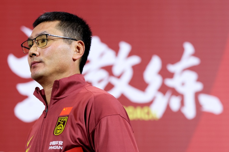 邵佳一专访直面世界杯目标 详解国足教练组现代化分工 邵佳一专访直面世界杯目标 详解国足教练组现代化分工