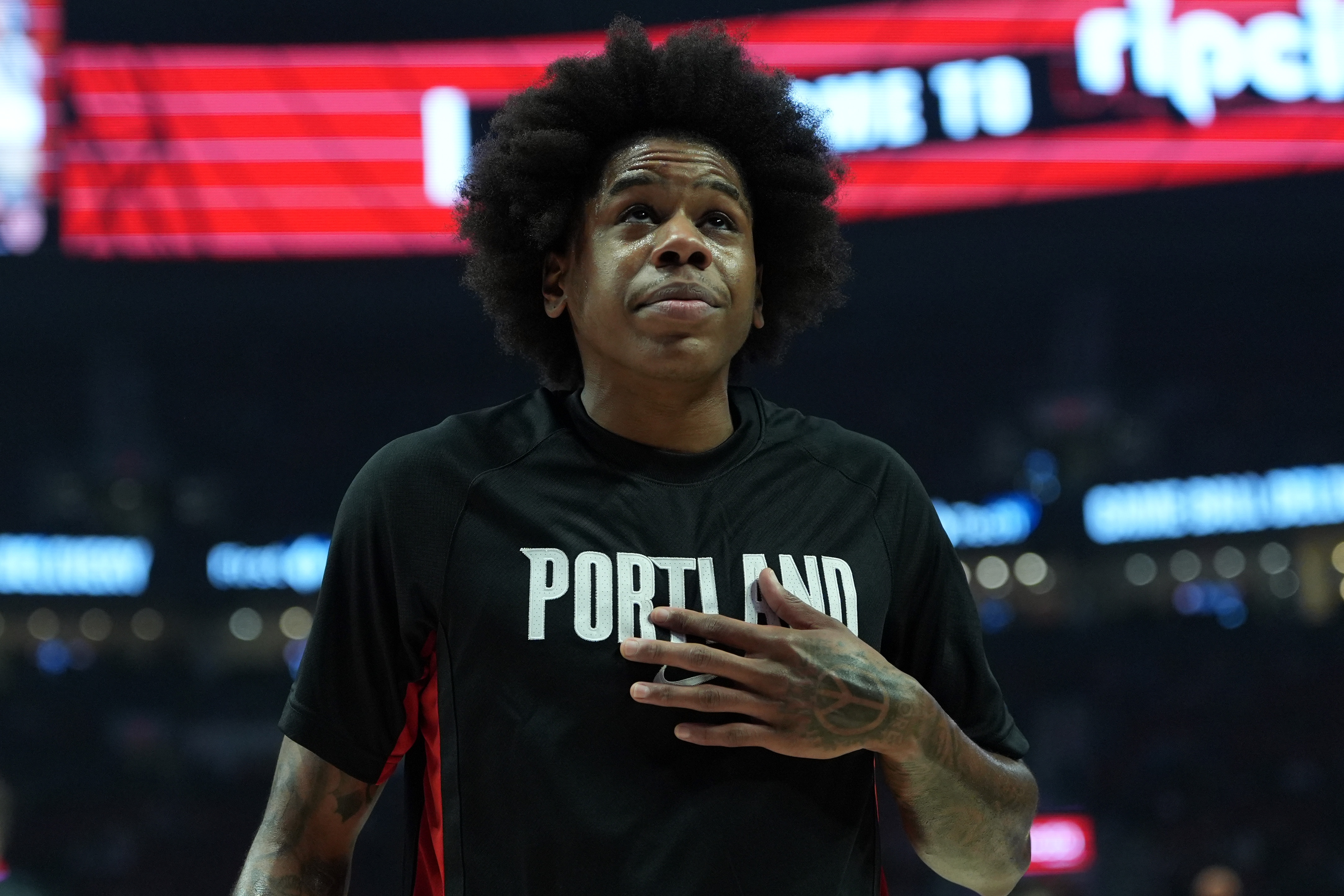 混音后卫库克末节连续犯错 关键四回合葬送比赛