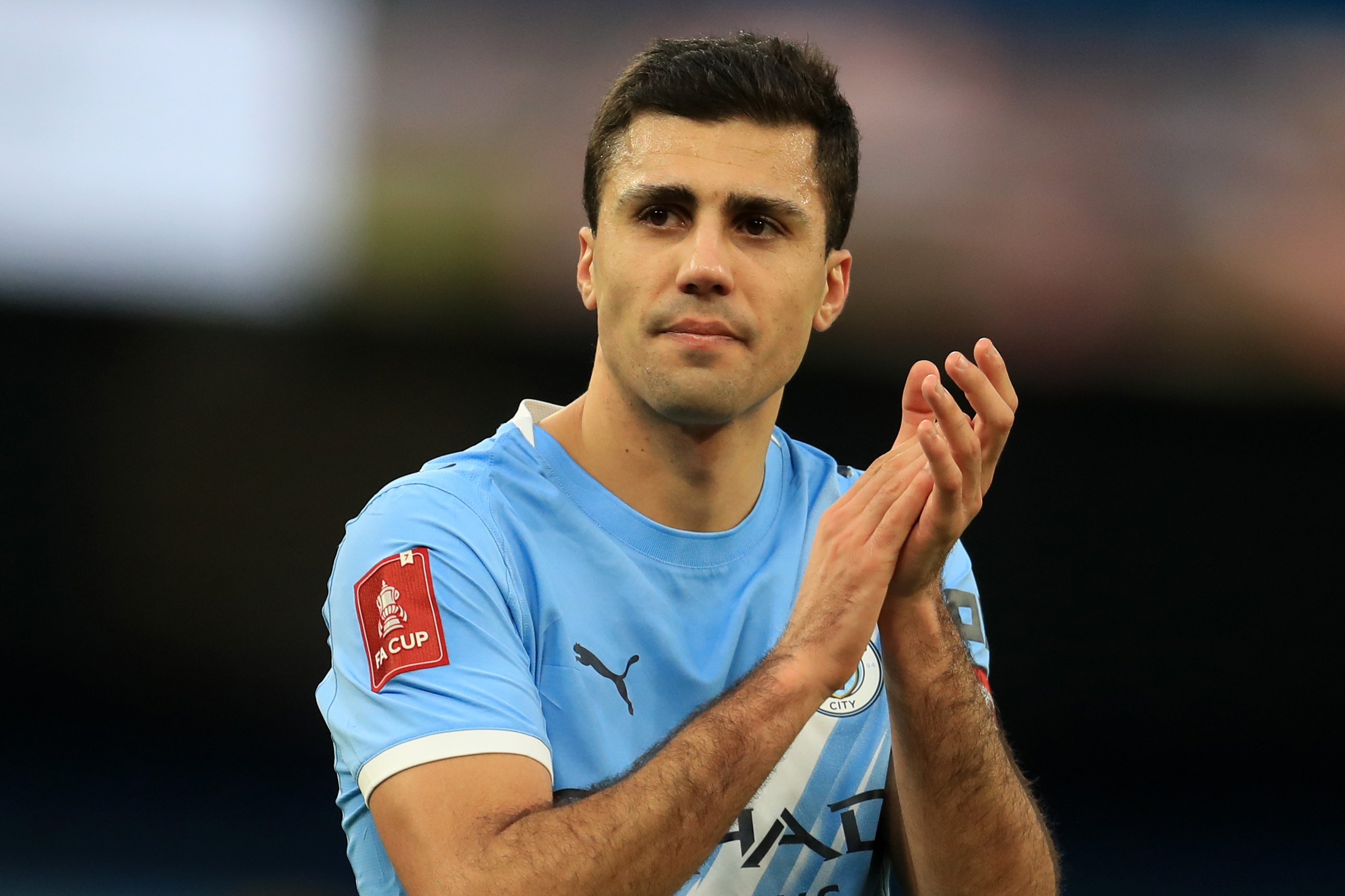 罗德里今夏潜在离队 曼城突遇中场核心架构危机