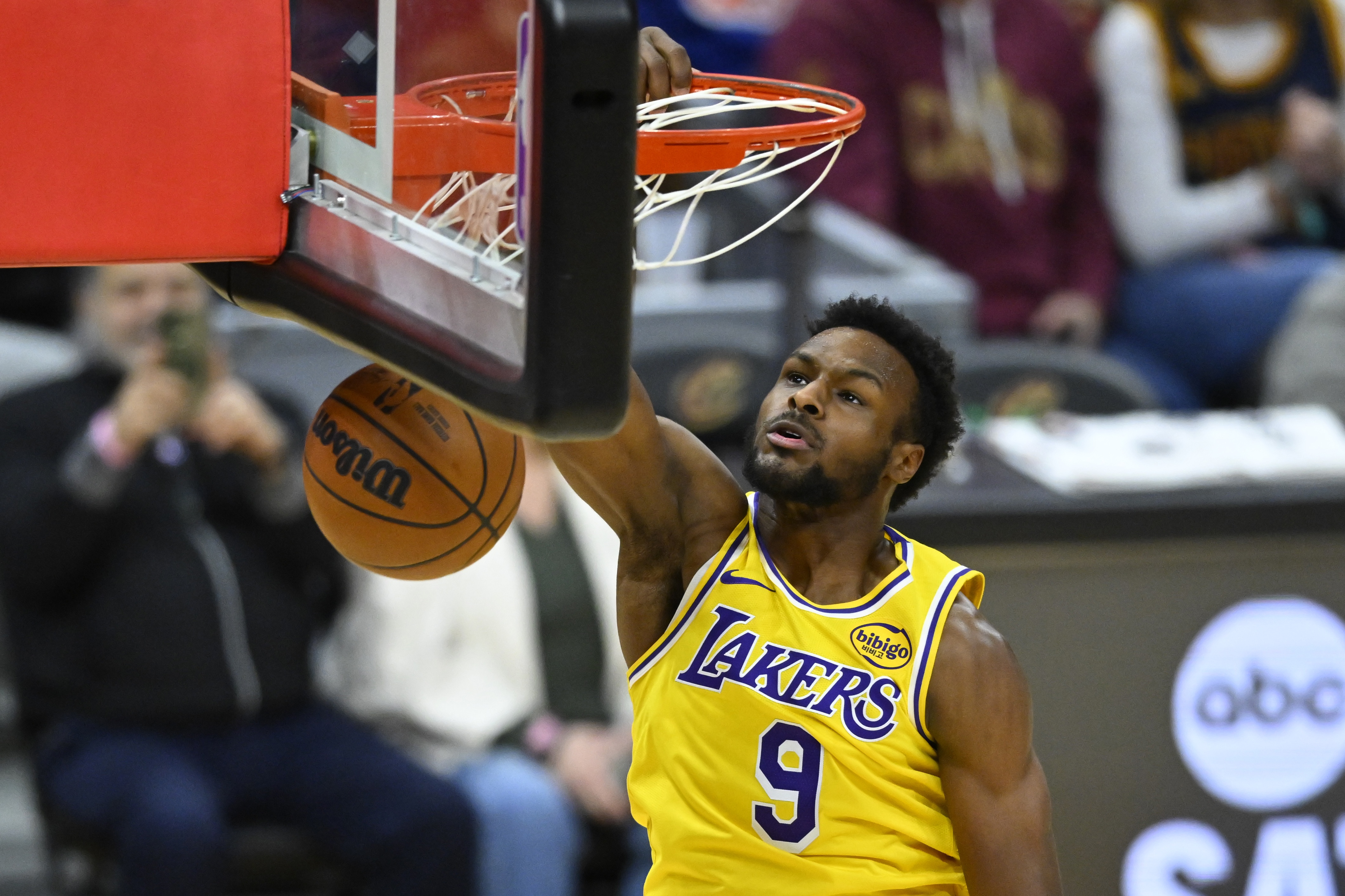 南湾湖人G联盟大胜天空力量 布朗尼9分5助克内克特19分