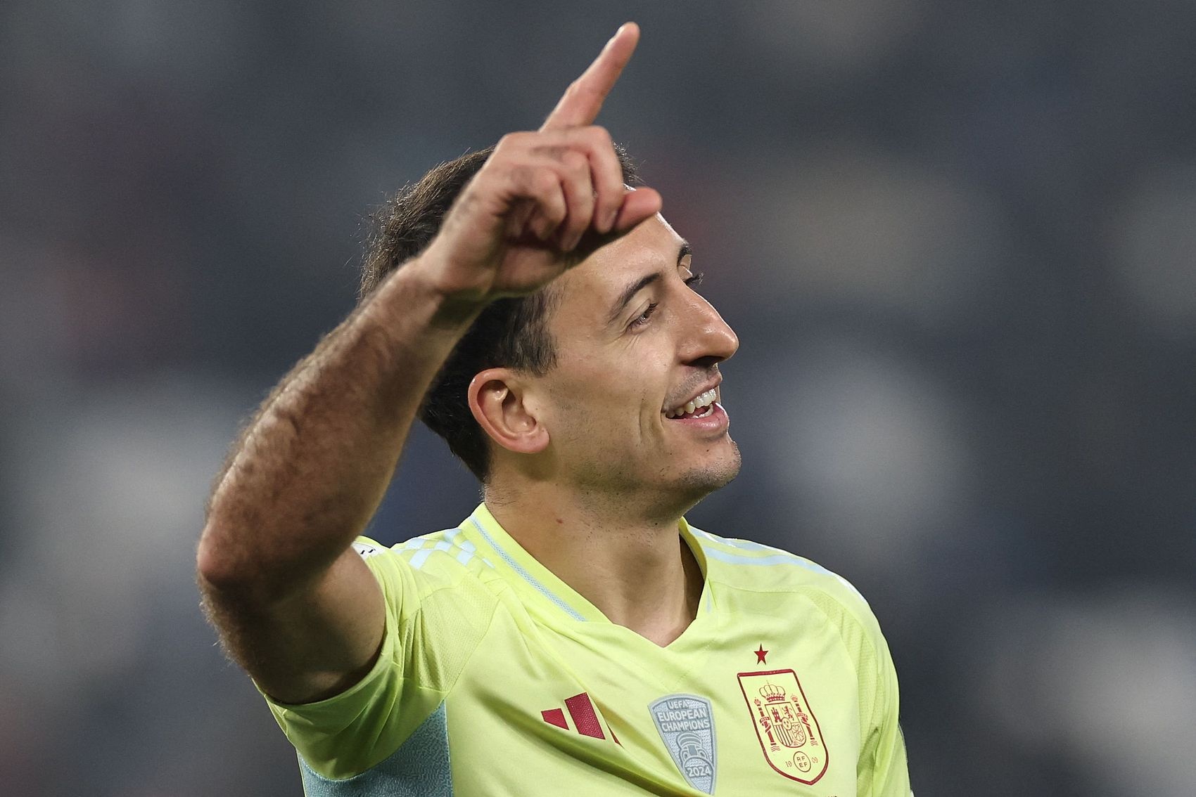 奥亚萨瓦尔创队史纪录 近10场国家队出战皆有斩获