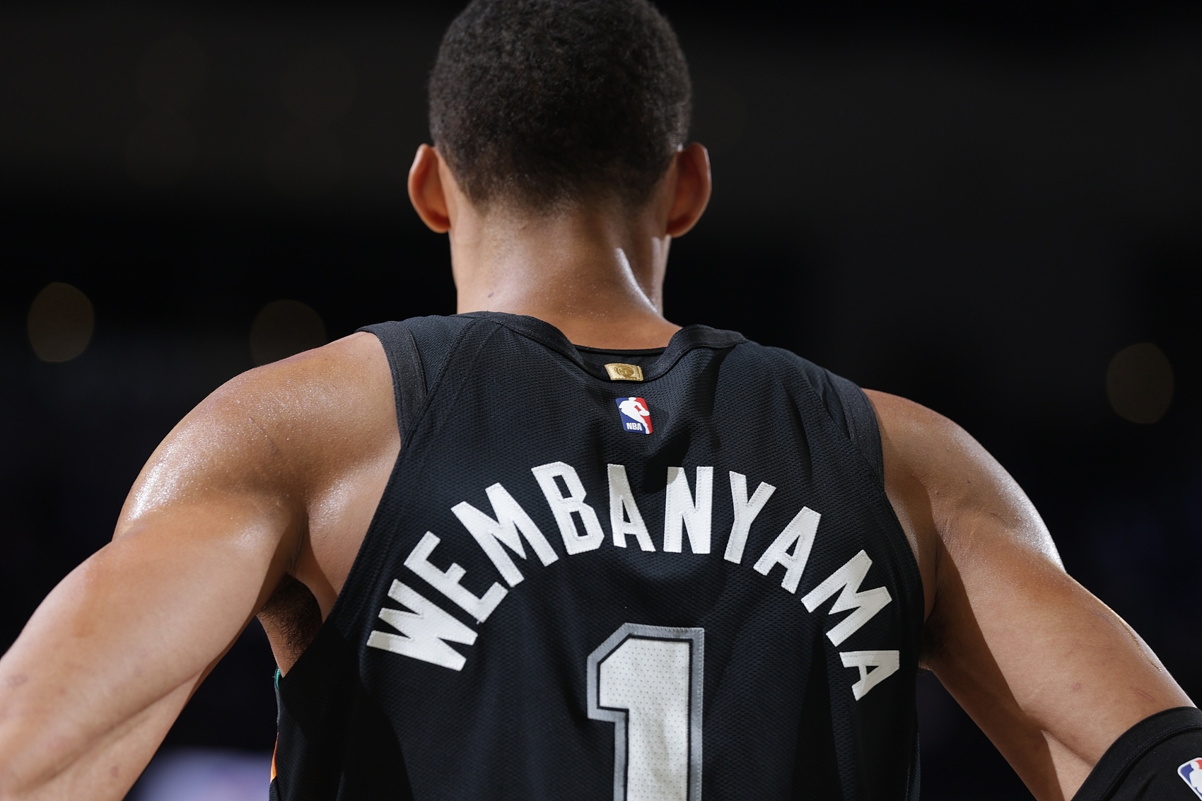 文班亚马MVP榜登顶 若当选将创历史最低场均时间纪录 文班亚马MVP榜登顶 若当选将创历史最低场均时间纪录