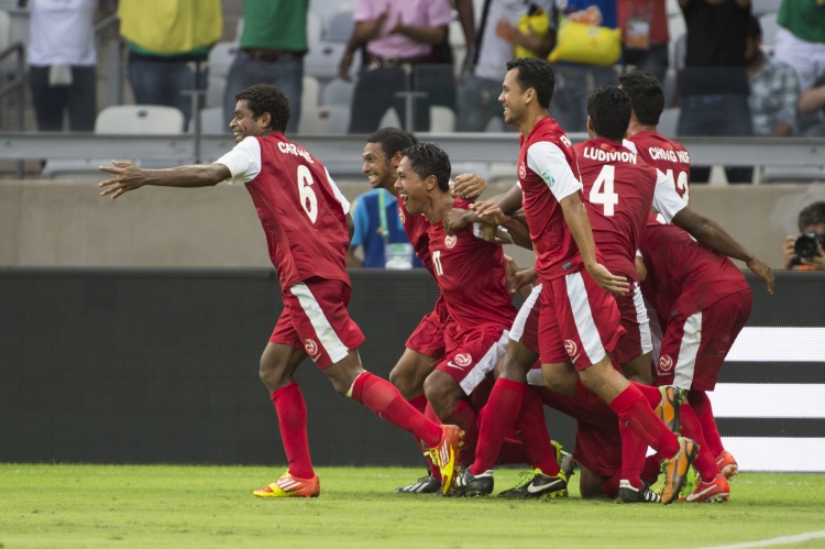 塔希提联跨日期线征战 职业化背后是每周的时差与三万英里航程