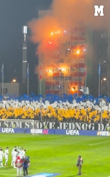 波黑主场焰火助威 意大利决战前夜气氛拉满