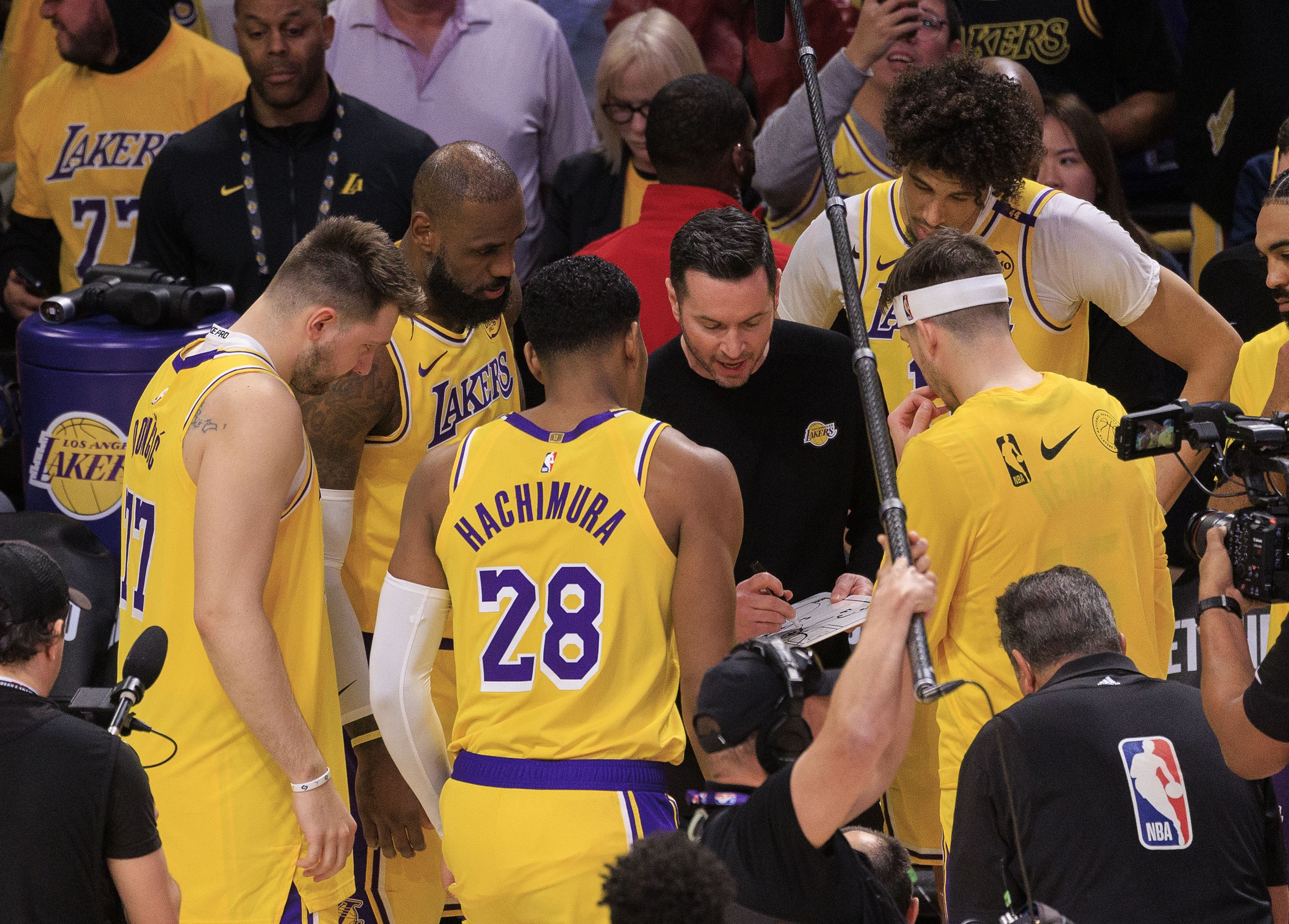 八村塁评雷迪克执教风格 直言不讳与求胜欲获球员认可 八村塁评雷迪克执教风格 直言不讳与求胜欲获球员认可