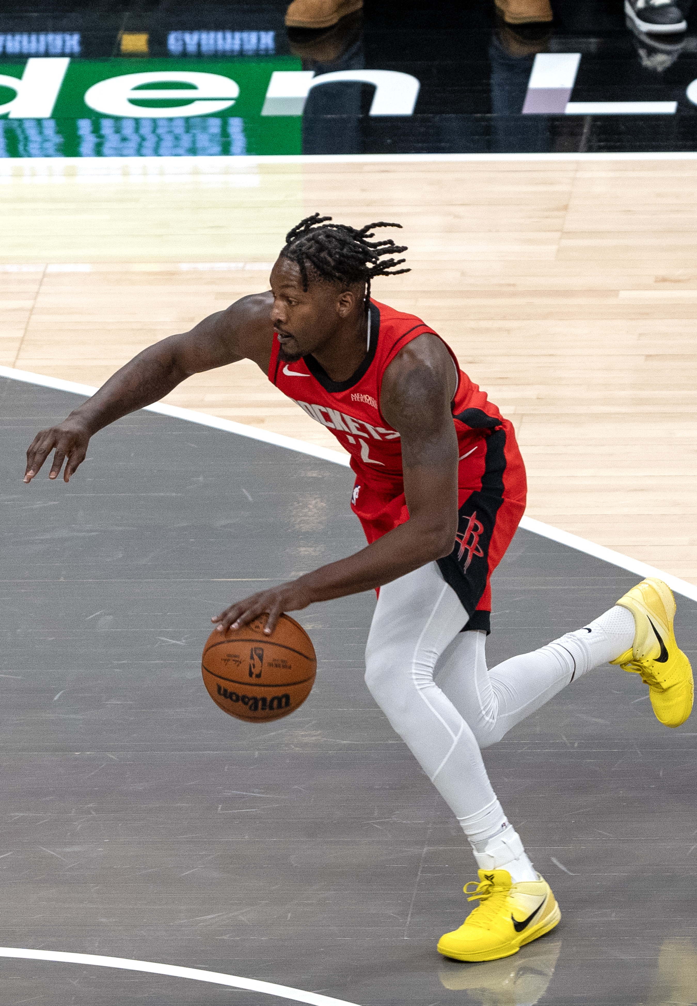 芬尼史密斯连续三场遭DNP 火箭三连胜期间零出场