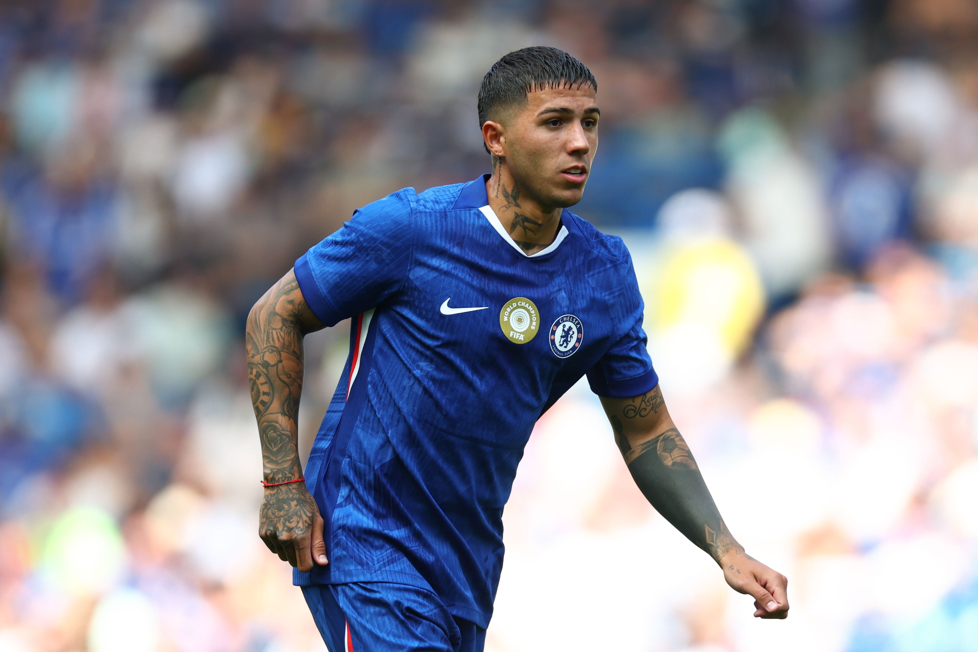 恩佐言论引发蓝军内部震动 副队长身份与未来成疑