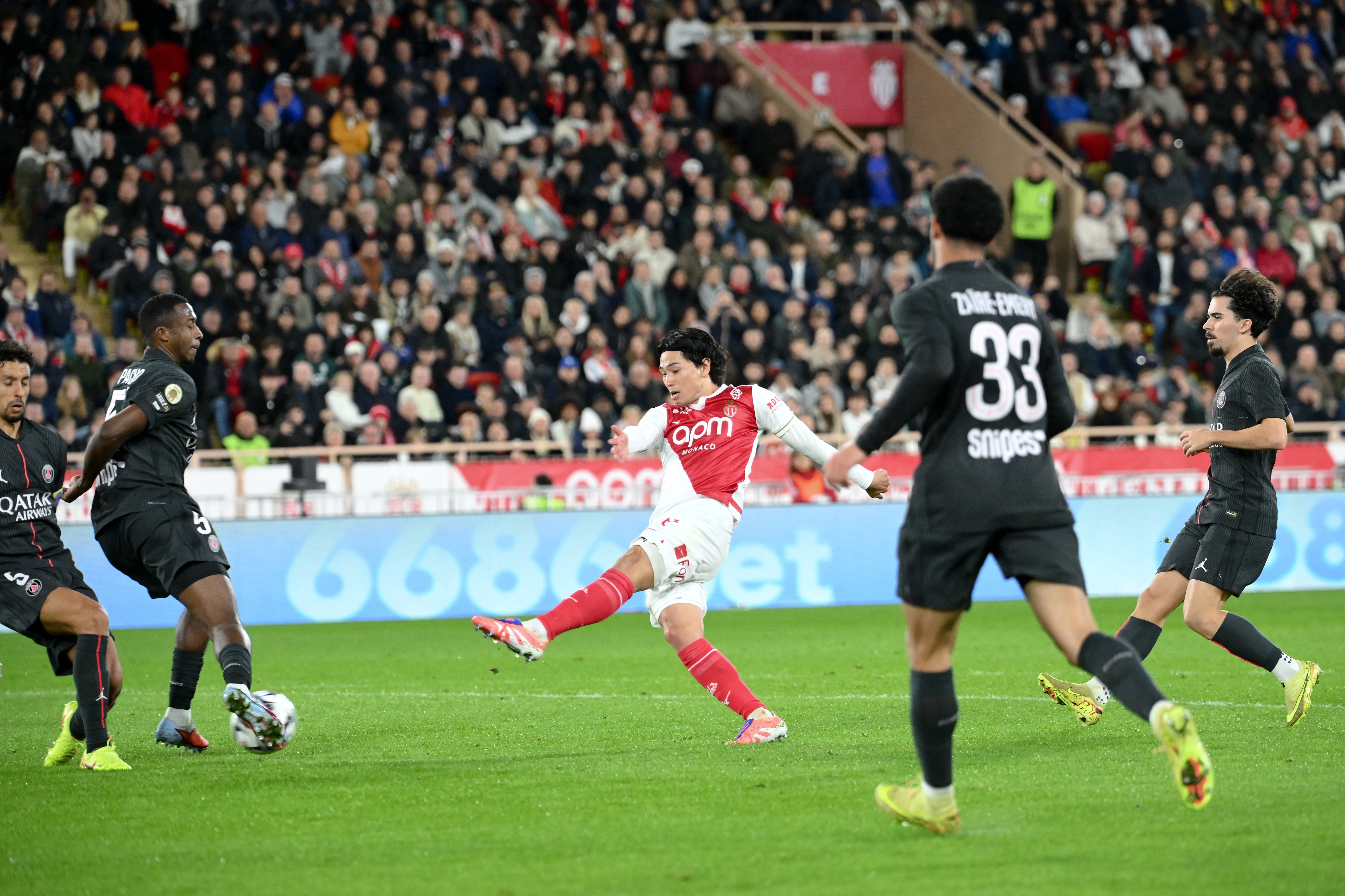 日本队欧洲拉练后解散 南野拓实随国内组返日康复