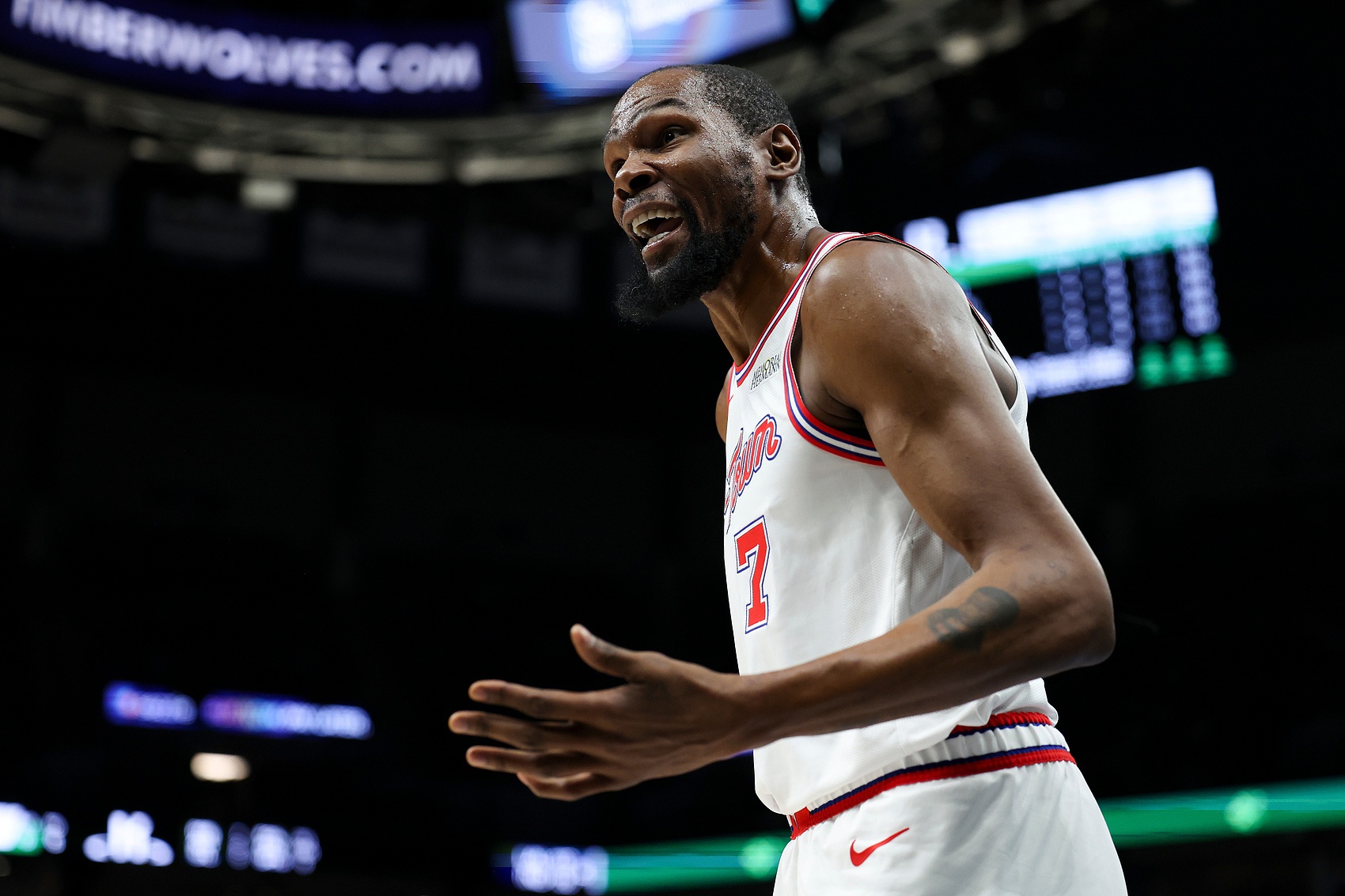 杜兰特拆解火箭进攻质变 降速与耐心成连胜密钥