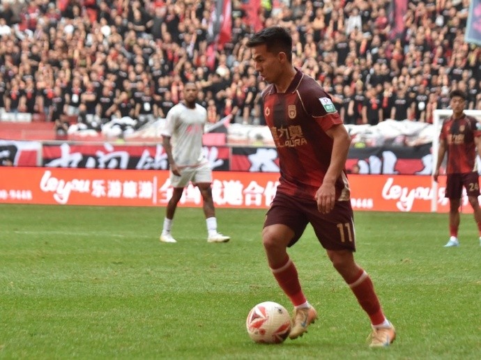 弗拉泽复盘胜利 承认战术执行滞后 强调前场仍需磨合