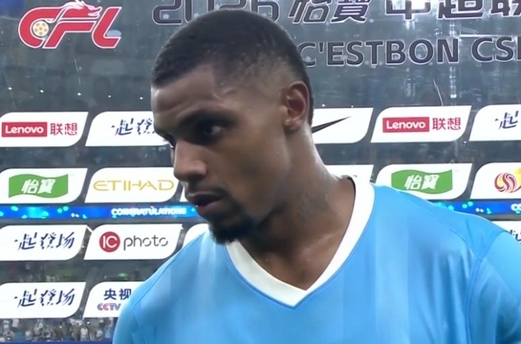 韦斯利双响 深圳新鹏城主场五球击溃武汉三镇