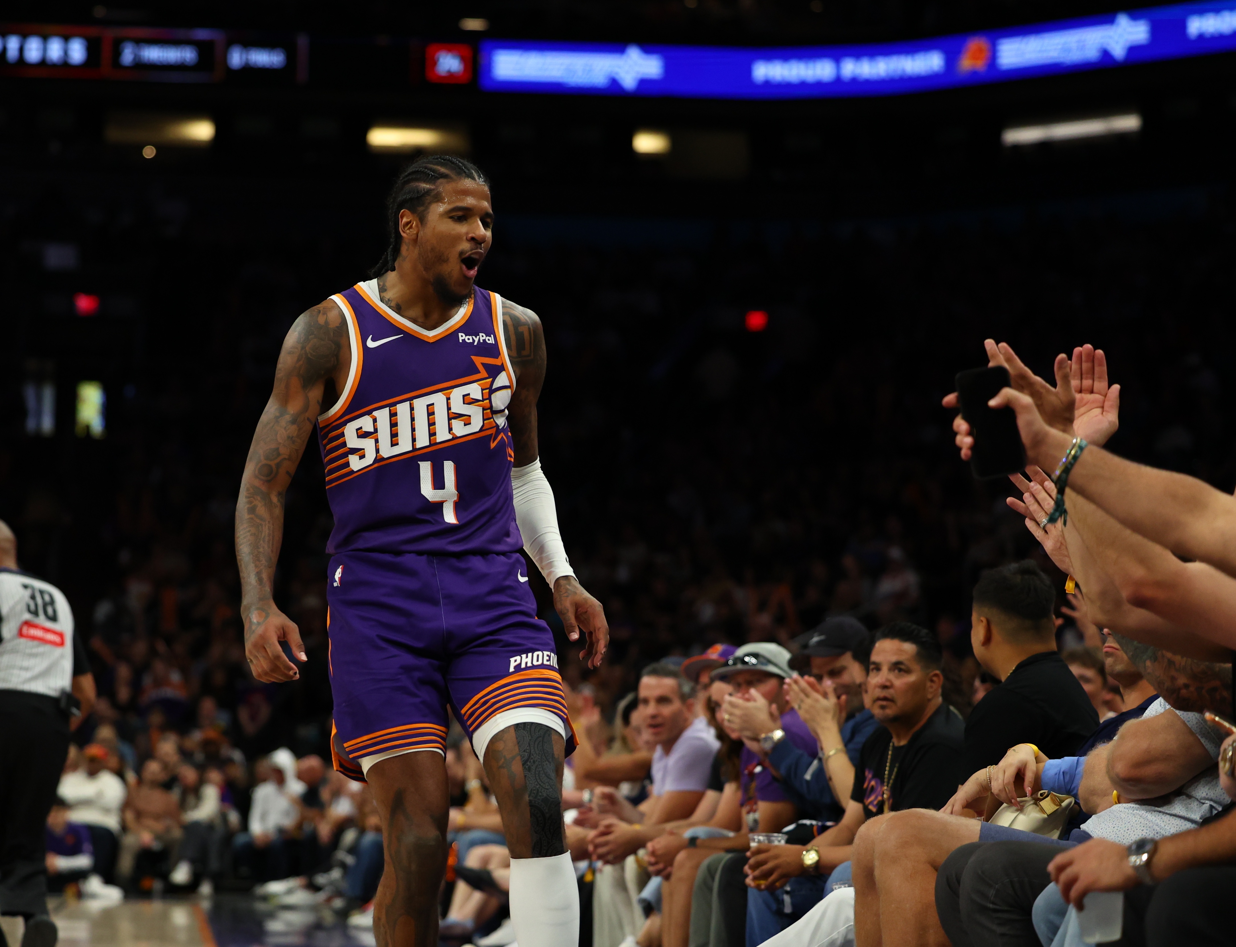 杰伦·格林谈首战旧主火箭 称比赛将具季后赛氛围