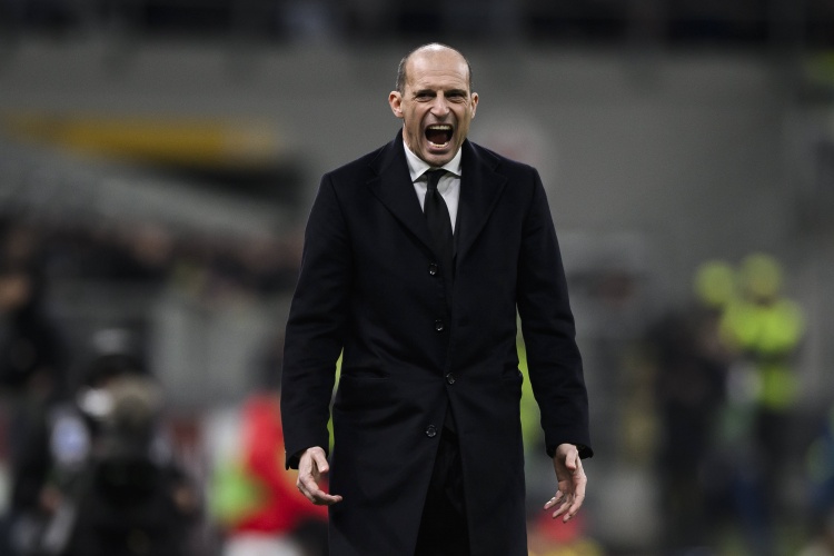 阿莱格里拒谈皇马传闻 直言米兰需74分保前四 阿莱格里拒谈皇马传闻 直言米兰需74分保前四