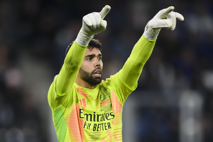 达伦·本特强硬表态：拉亚必须踢满赛季每一分钟 凯帕热苏斯已令人失望