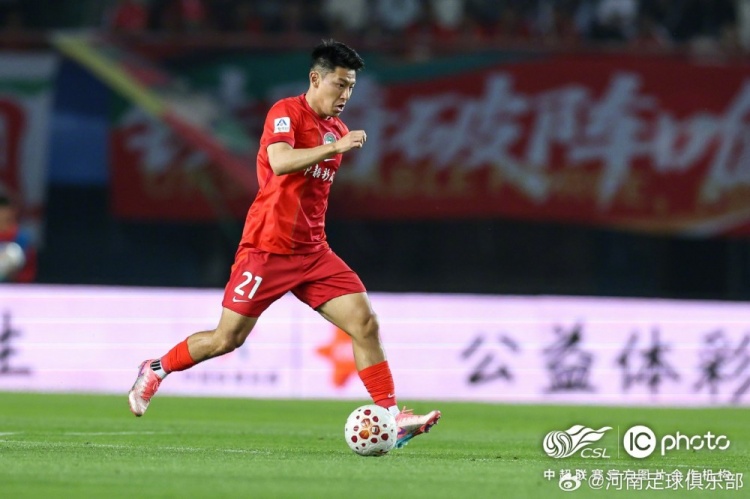 河南主场一球惜败山东 纳萨里奥伤退成转折