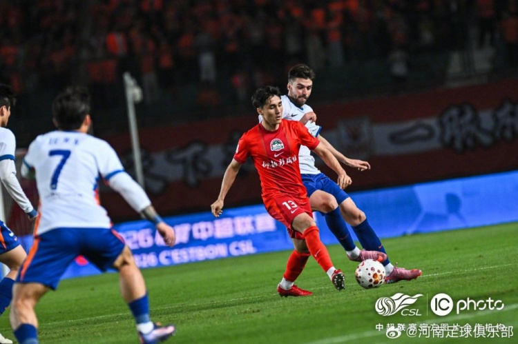 河南主场一球惜败山东 纳萨里奥伤退成转折