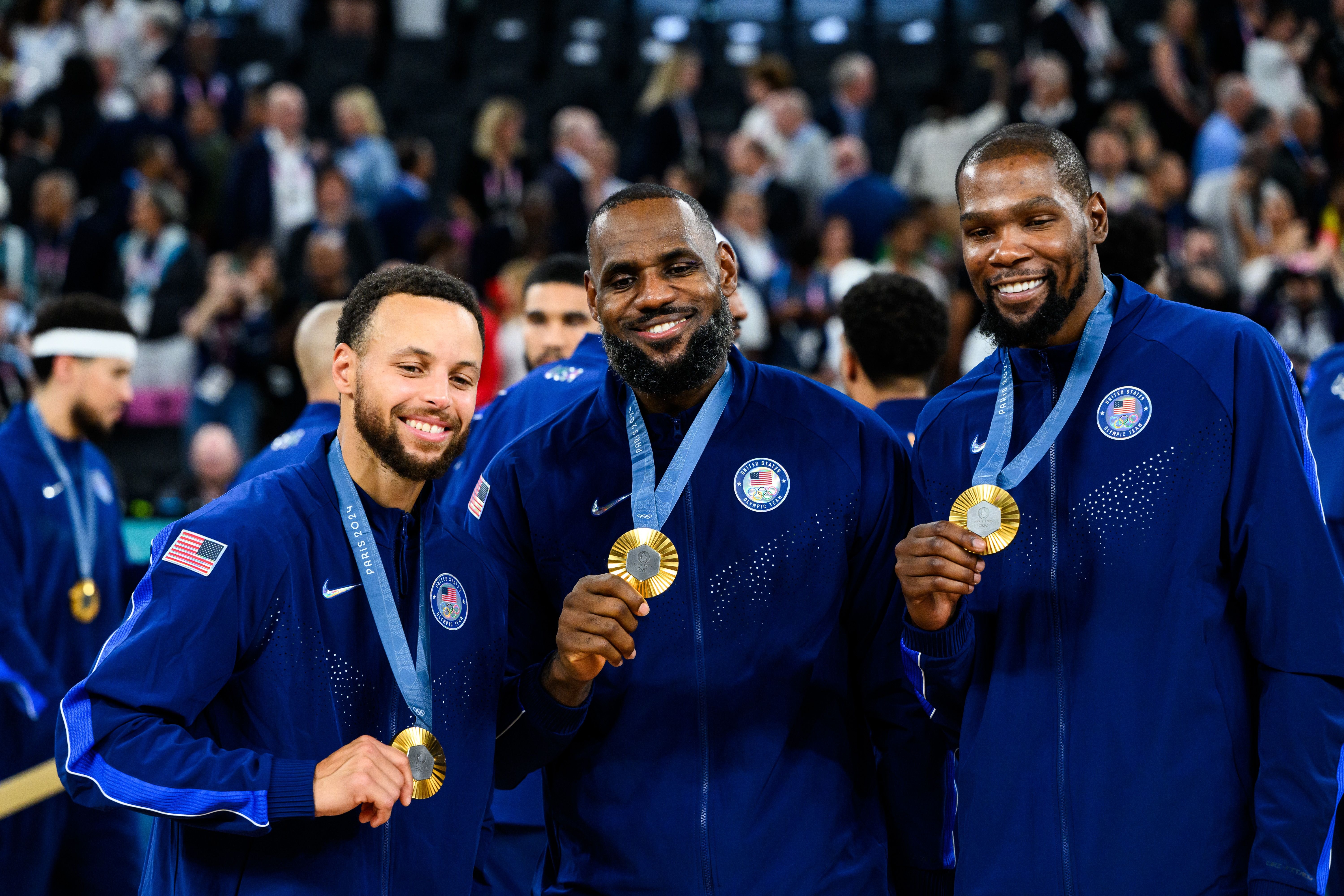 杜兰特评四大巨星 詹姆斯设老将标杆 库里哈登持续进化