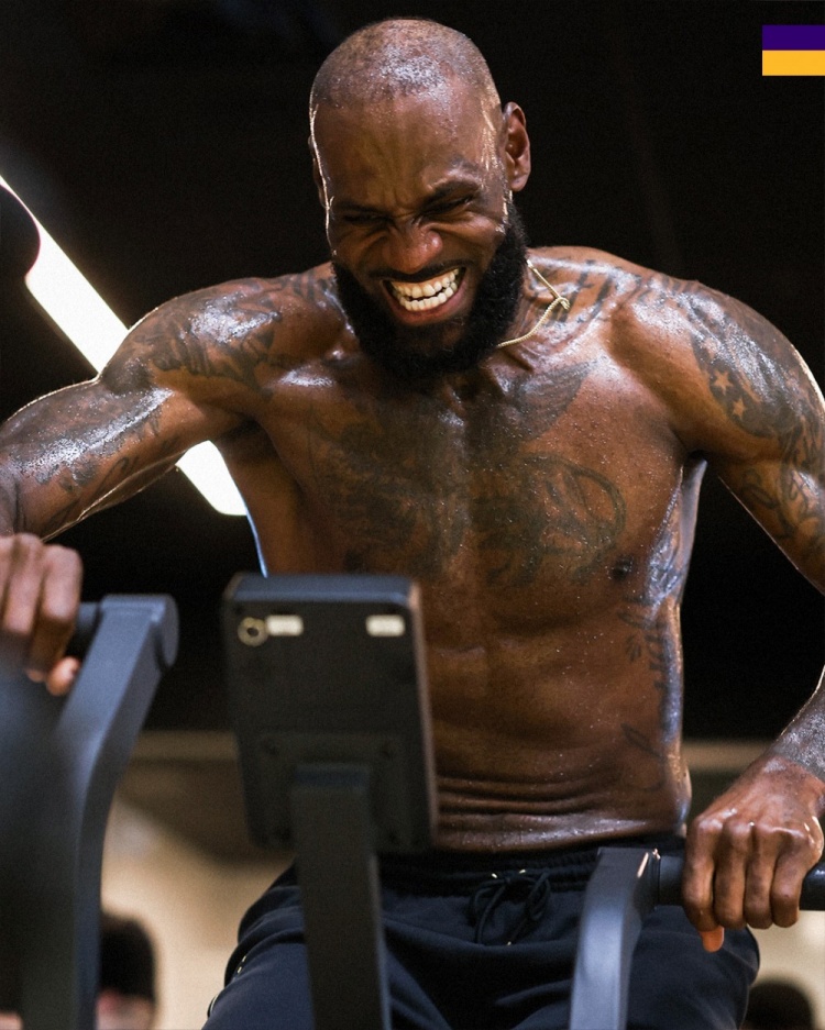 湖人备战G1释放高强度训练信号