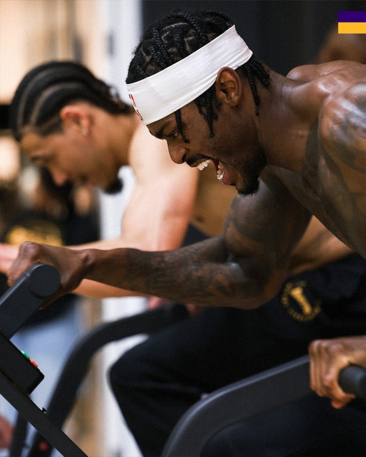 湖人备战G1释放高强度训练信号