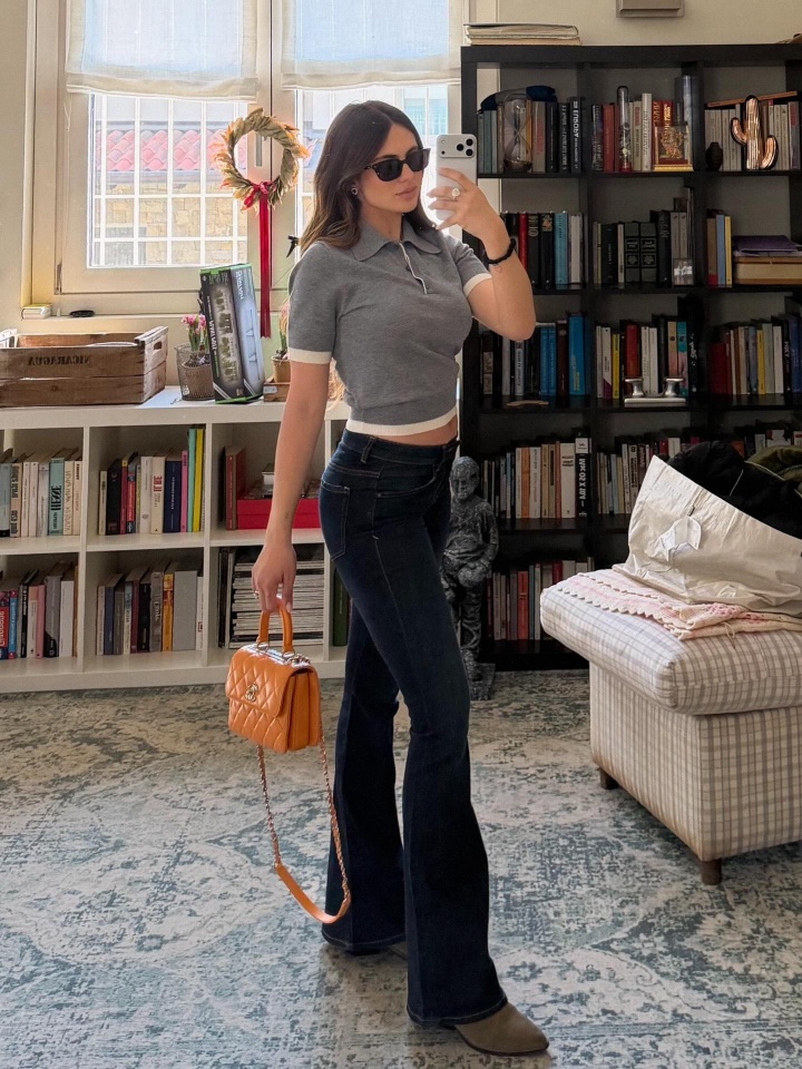 瓦尔加内衣T台秀 足坛伴侣动态一网打尽