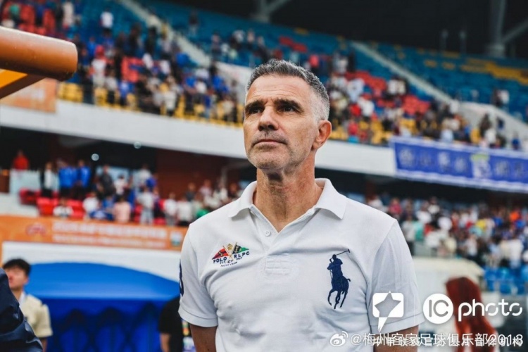 突发：梅州客家主帅吉诺辞职，张效瑞临时接过教鞭