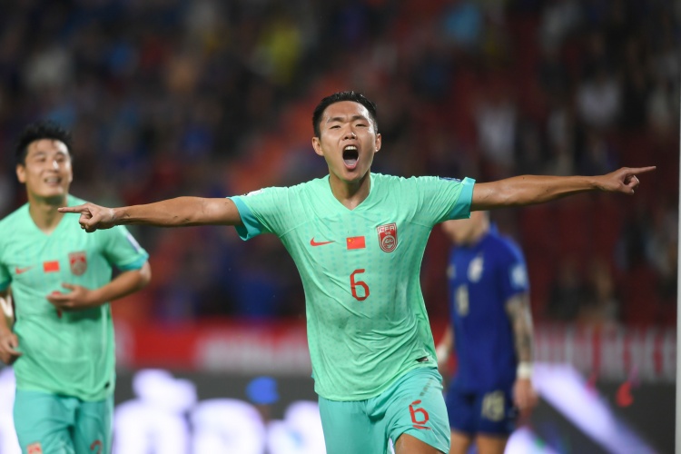 王上源揭秘伊万菱形中场：实为三后腰，全队执行未达预期