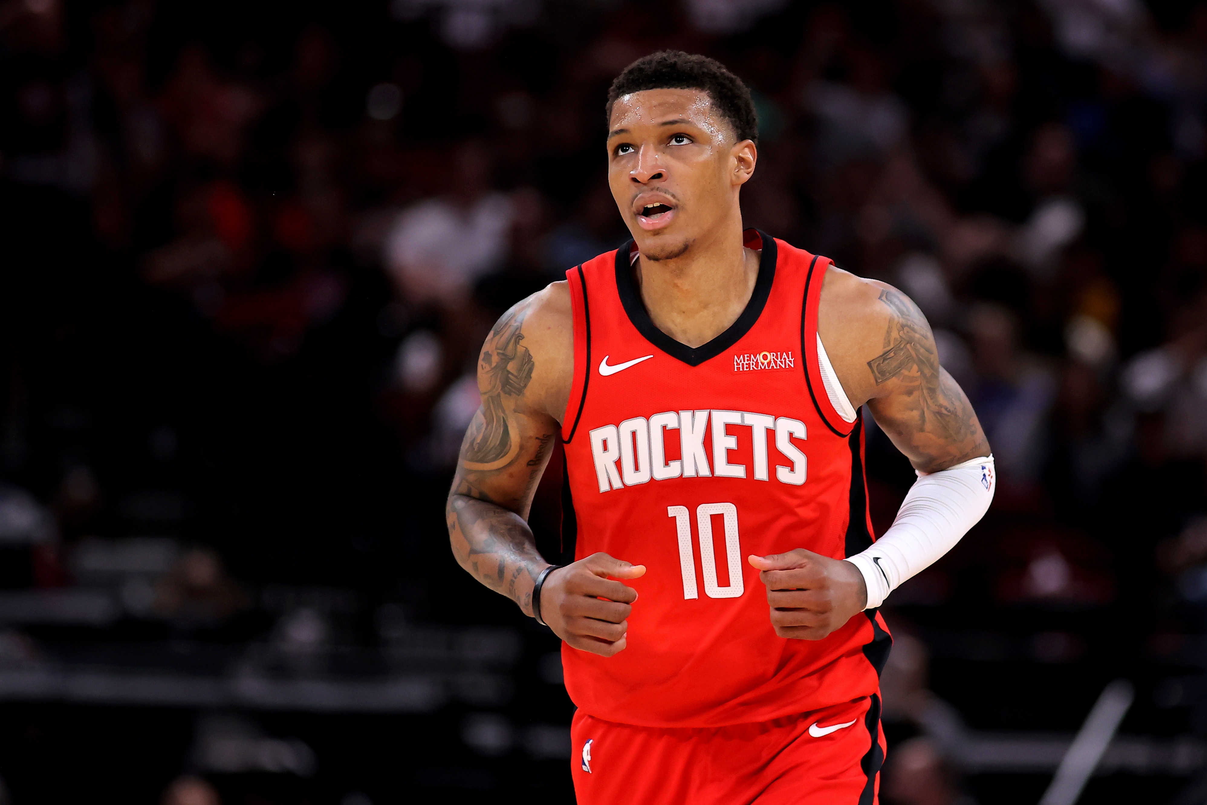 小贾巴里：只有我们自己相信能从1-3翻盘 火箭命悬G5