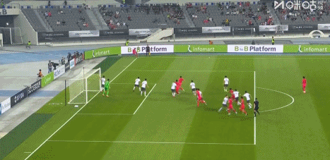 0-3！国足东亚杯首战遭韩国碾压 对韩六连败+零进球