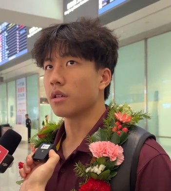 谢晋:主力或替补取决于教练,失利后表态“以后会打回来”