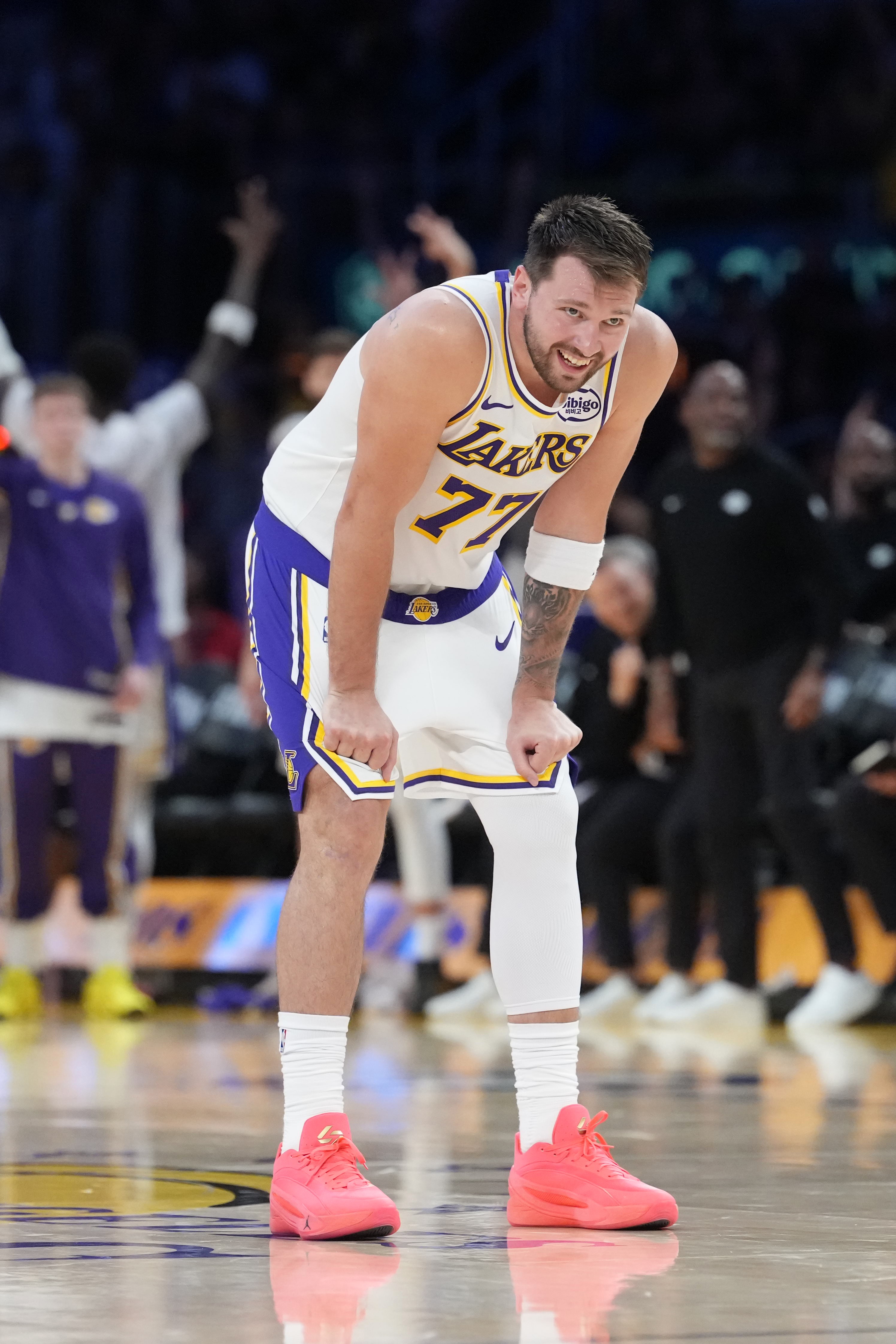 数据拆解东契奇防守进化 单防效率优于阿努诺比 数据拆解东契奇防守进化 单防效率优于阿努诺比