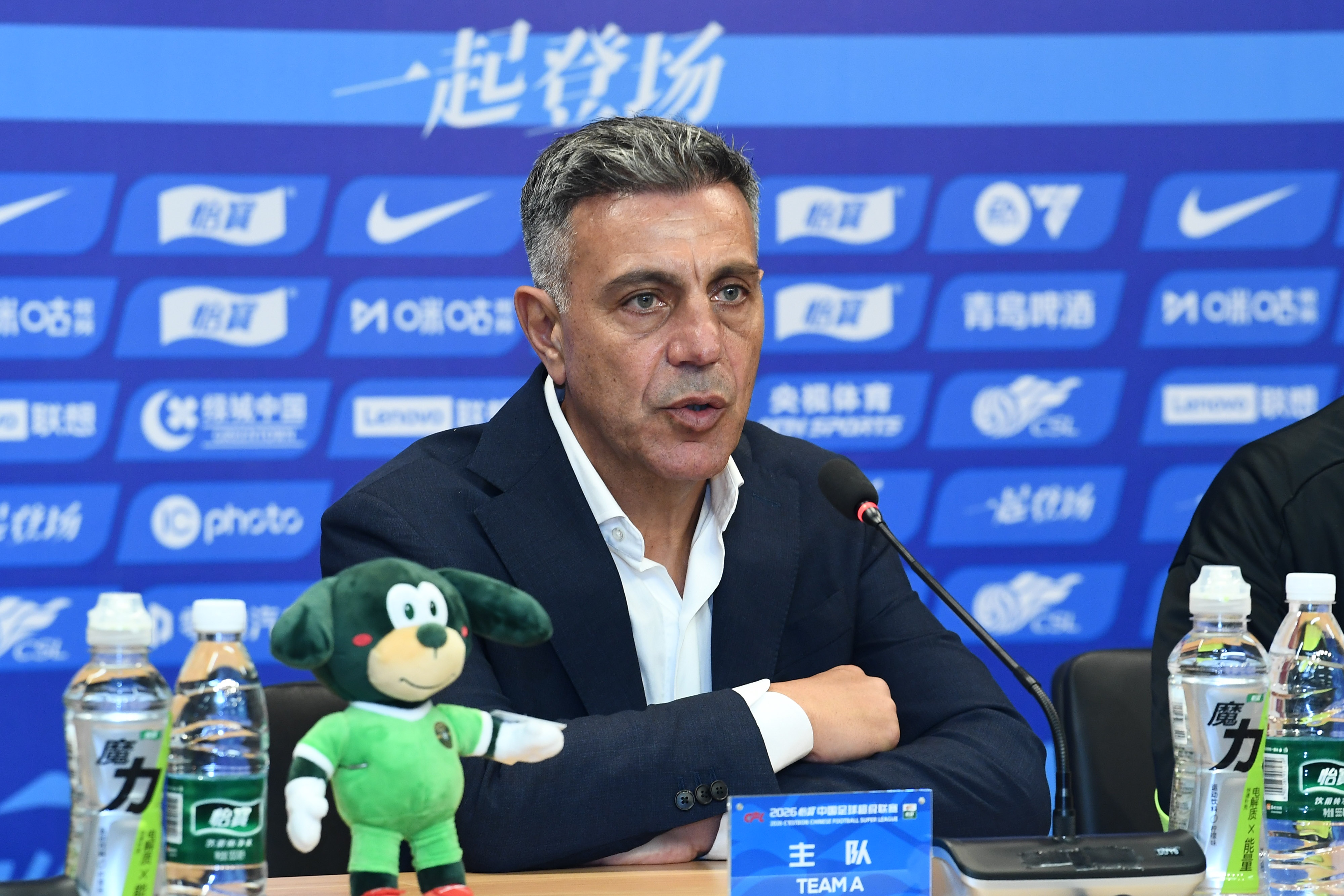 罗斯:打法与积分无直接关系 客战海牛将全力应对 罗斯:打法与积分无直接关系 客战海牛将全力应对