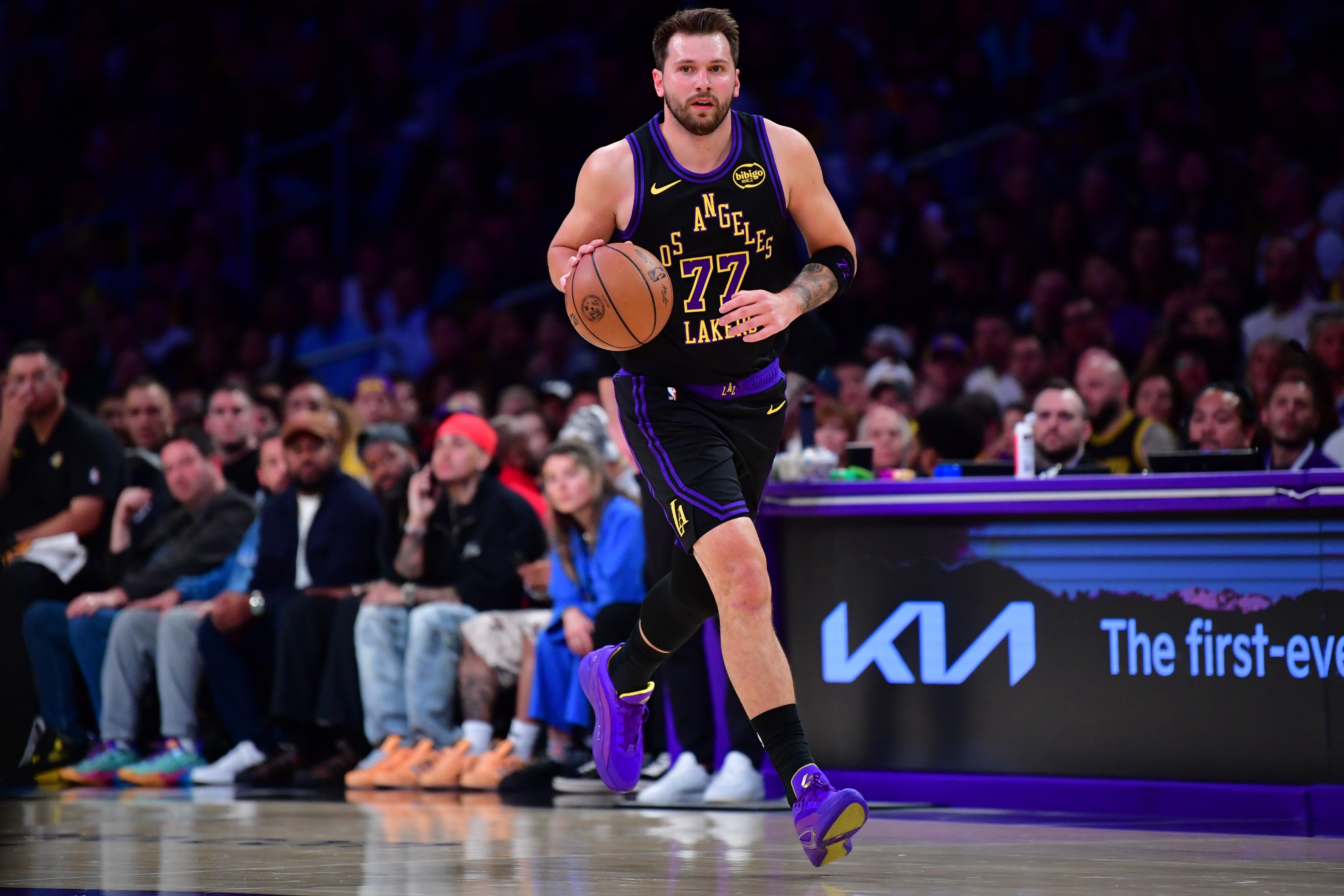 东契奇15天场均41分 MVP概率升至联盟第二