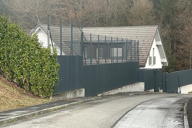 东契奇申请探视权 前未婚妻携两女居斯洛文尼亚母亲豪宅 东契奇申请探视权 前未婚妻携两女居斯洛文尼亚母亲豪宅