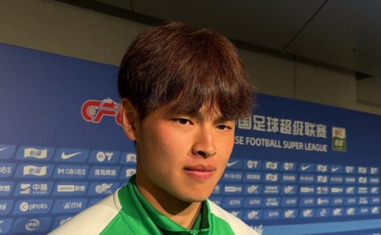 邓捷夫自评京沪大战仅5分 苏亚雷斯鼓励年轻球员大胆犯错 邓捷夫自评京沪大战仅5分 苏亚雷斯鼓励年轻球员大胆犯错