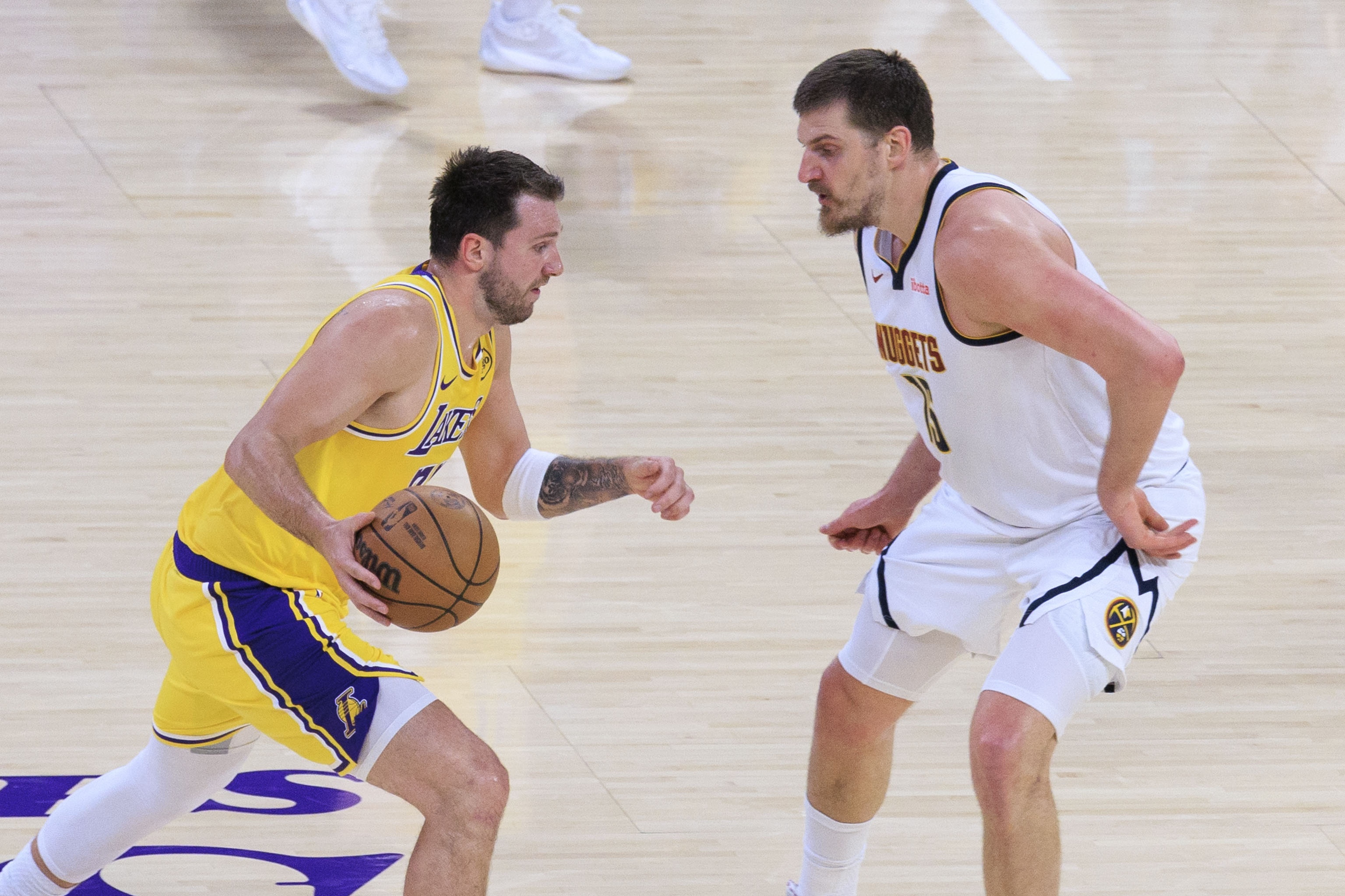 佩林卡神之一手：文森特换肯纳德 湖人三分命中率从联盟第21飙升至第4