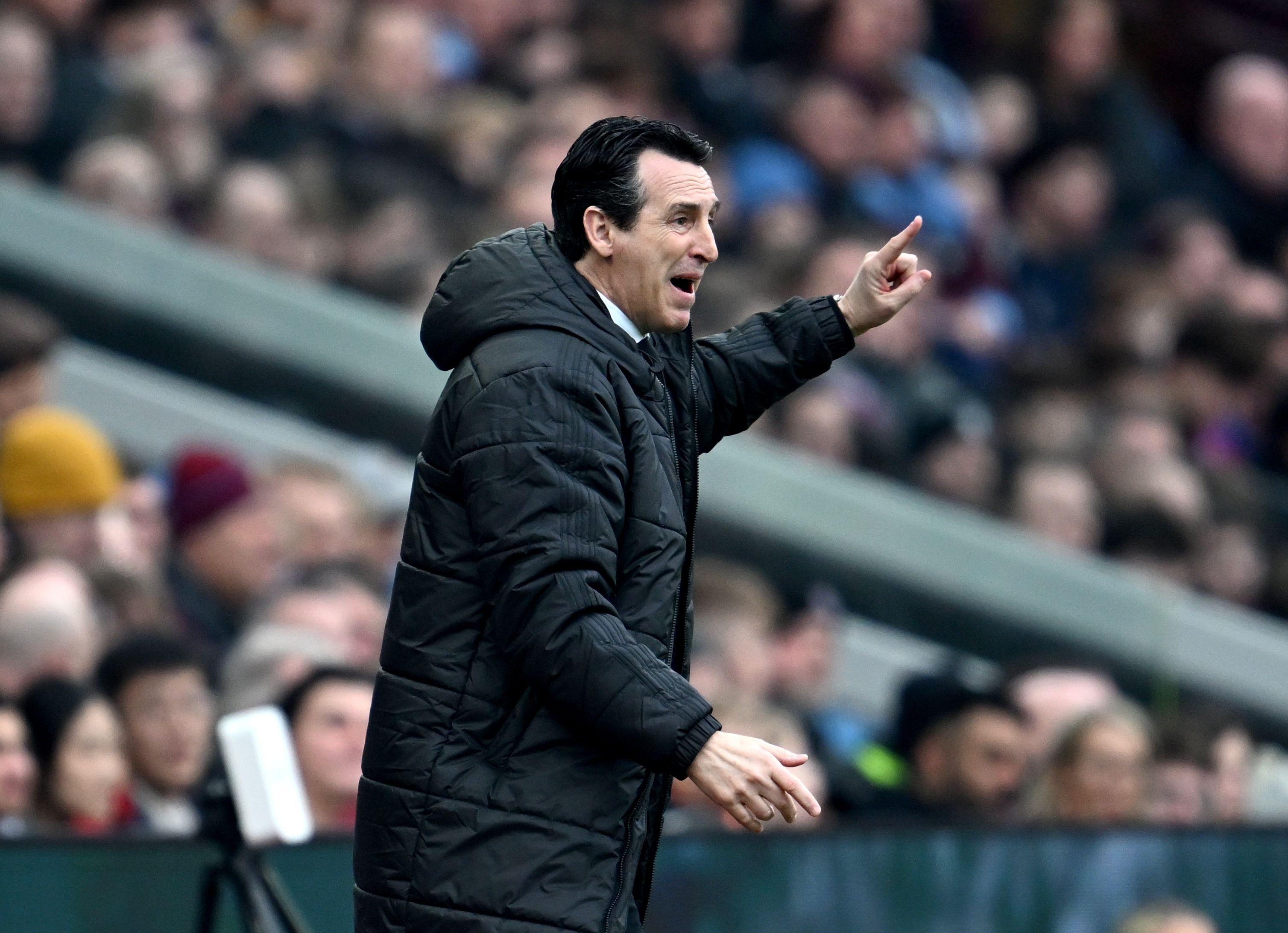 埃梅里复盘维拉2-0西汉姆：上半场是年度最佳半场 定位球特训见效